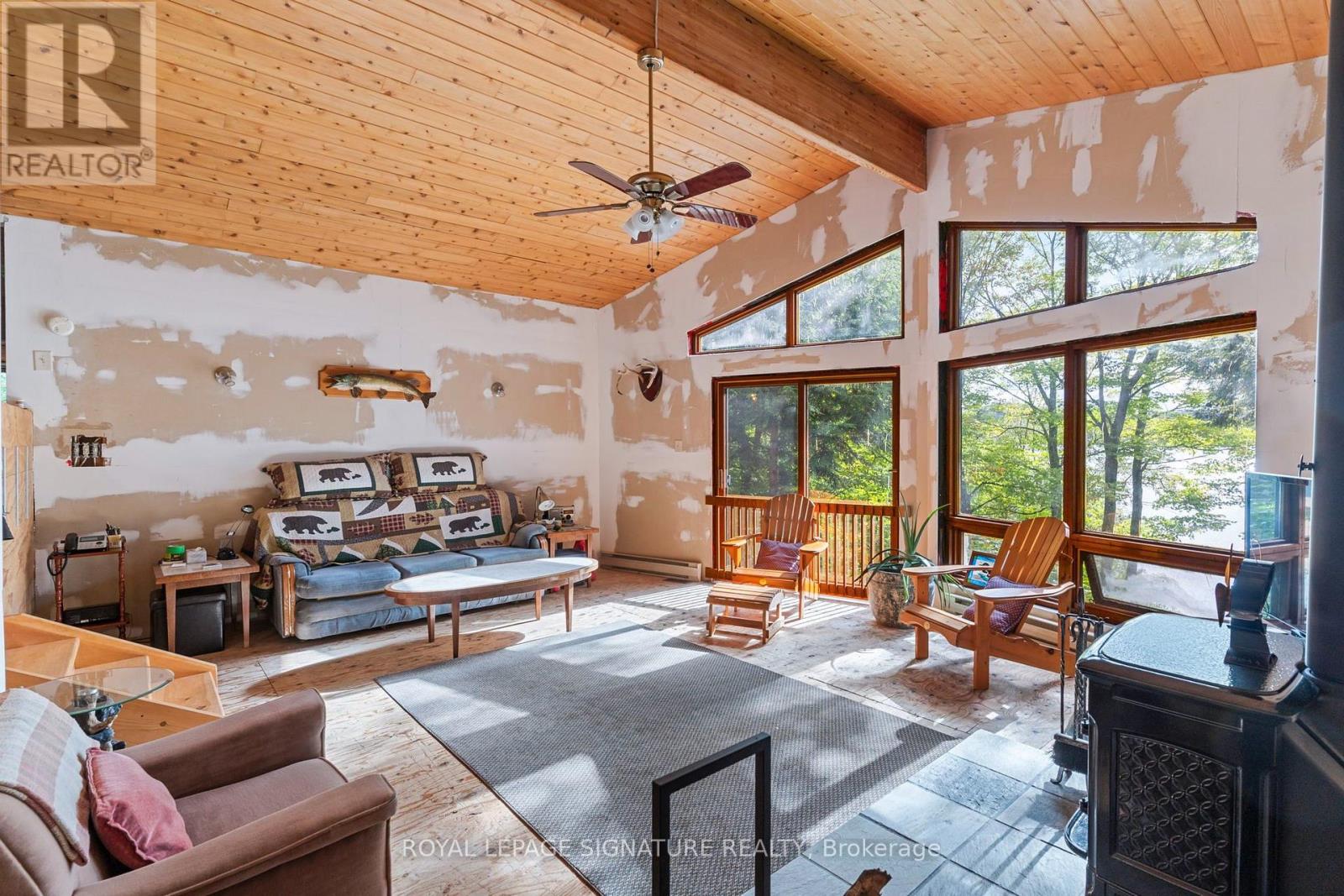 1112 Johnson Bay Road, Dysart Et Al, Ontario  K0M 1S0 - Photo 16 - X13785756