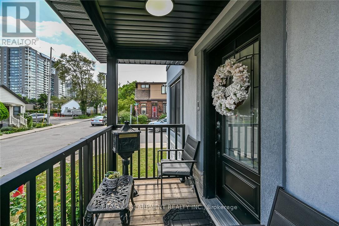 109 Ray Street, Hamilton, Ontario L8R 2Y1 - Photo 5 - X13785768
