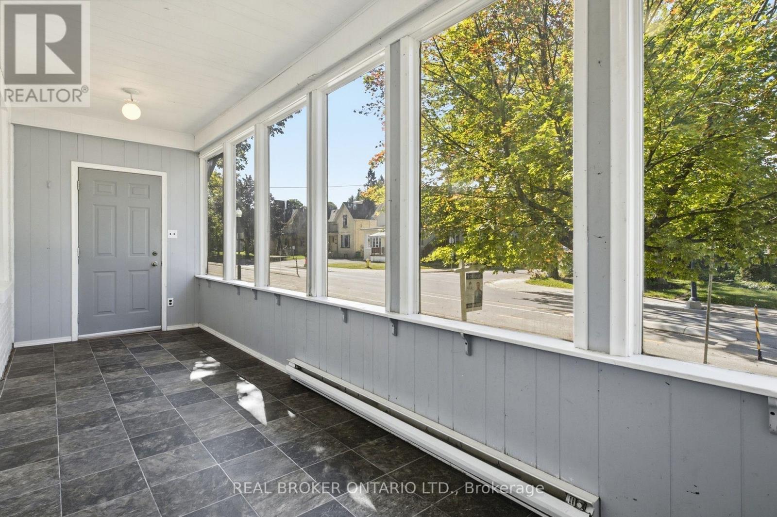 162 Joseph Street, Kitchener, Ontario N2G 1J4 - Photo 4 - X13785850