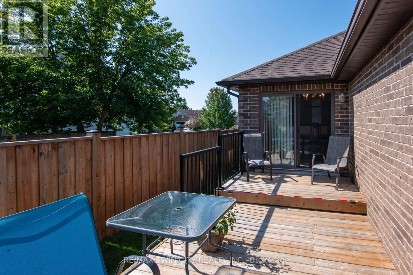 248 Fennel Street, Blandford-Blenheim, Ontario N0J 1S0 - Photo 15 - X13785920