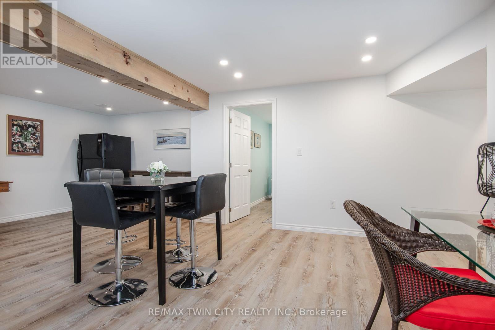 248 Fennel Street, Blandford-Blenheim, Ontario N0J 1S0 - Photo 47 - X13785920