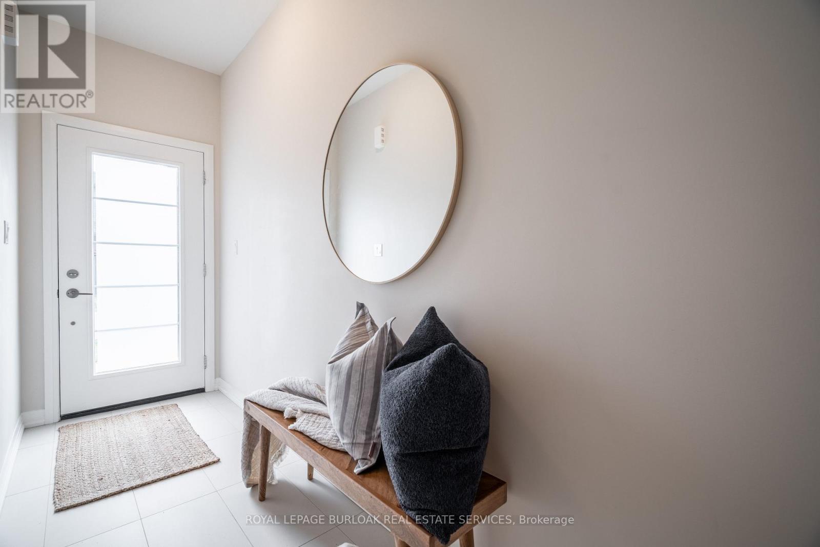 13 - 4552 Portage Road, Niagara Falls, Ontario L2E 6A8 - Photo 3 - X13785978