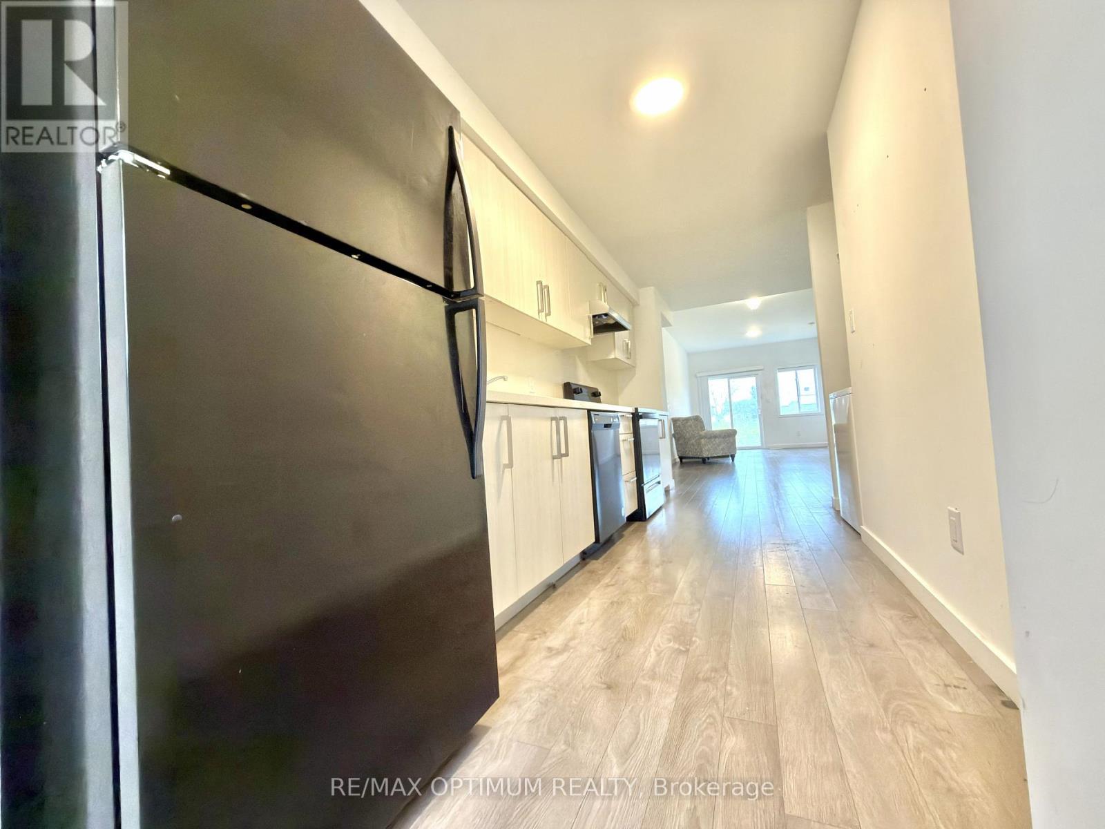 406 Chaffey Street, Welland, Ontario L3B 0K4 - Photo 13 - X13785990