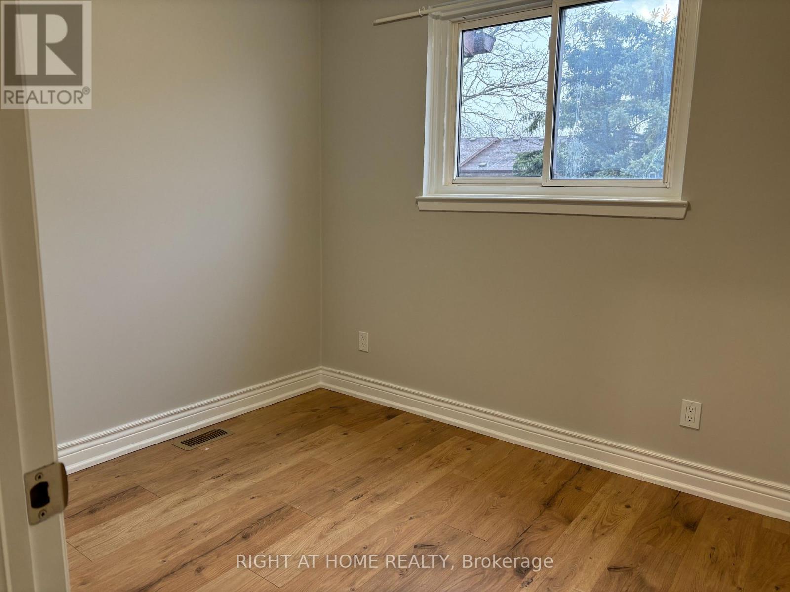 45 - 25 Garrow Drive, Hamilton, Ontario L9C 2X2 - Photo 23 - X13786002