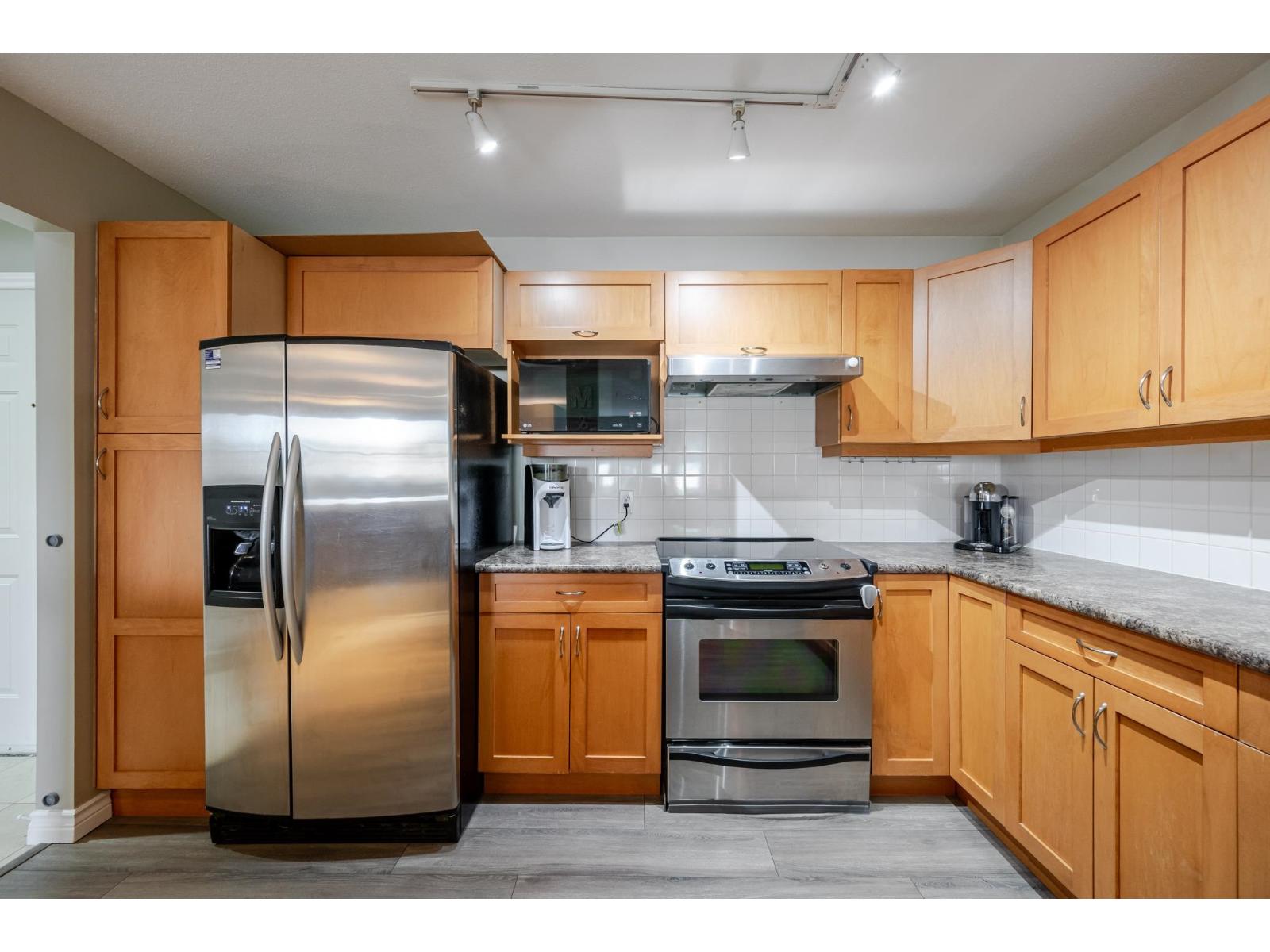 204 2585 Ware Street, Abbotsford, British Columbia  V2S 3E2 - Photo 19 - R3164272