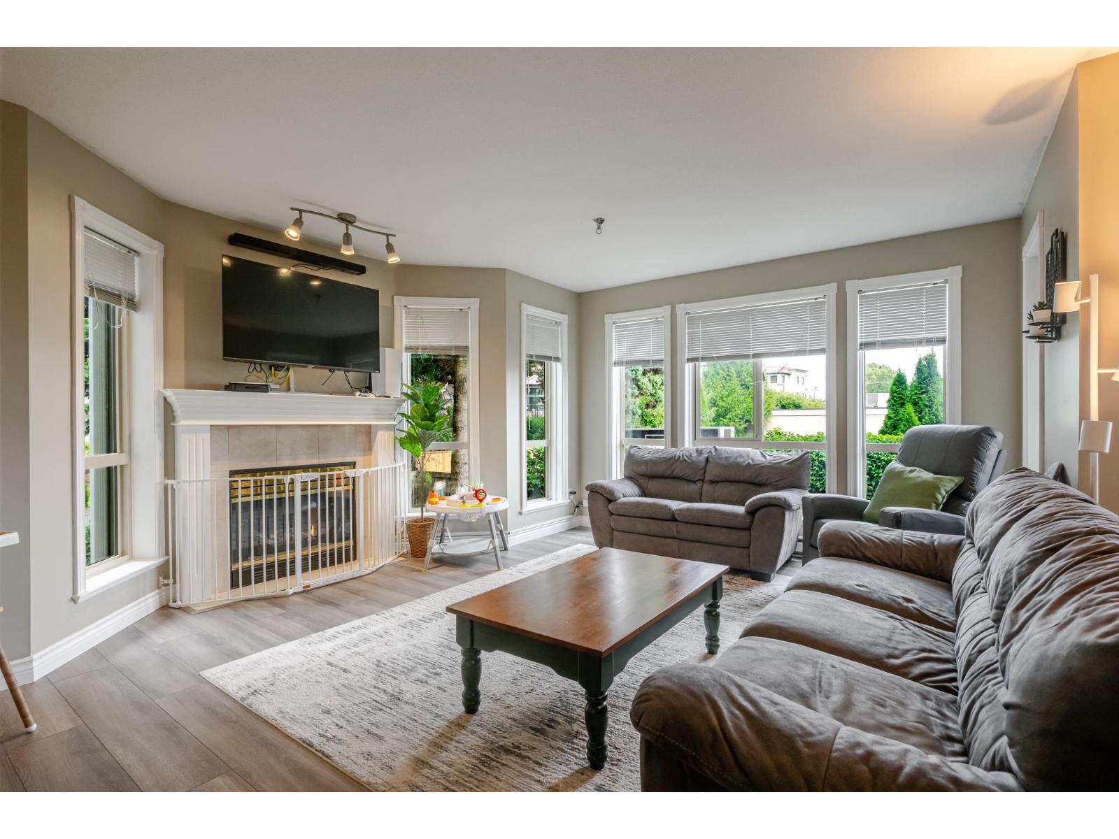 204 2585 Ware Street, Abbotsford, British Columbia  V2S 3E2 - Photo 4 - R3164272