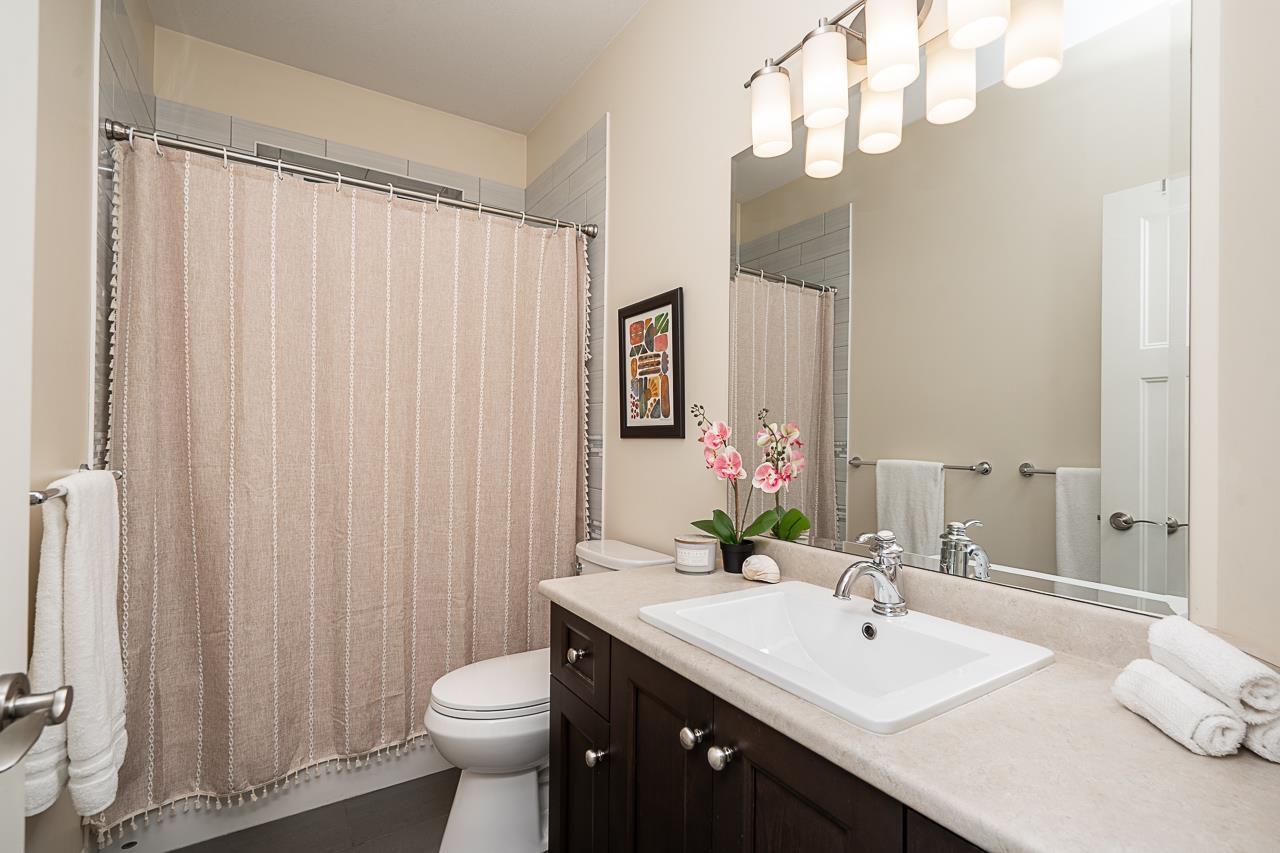19299 69a Avenue, Surrey, British Columbia  V4N 6K5 - Photo 19 - R3165457