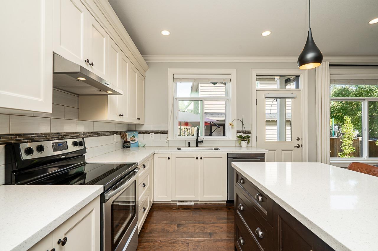 19299 69a Avenue, Surrey, British Columbia  V4N 6K5 - Photo 6 - R3165457