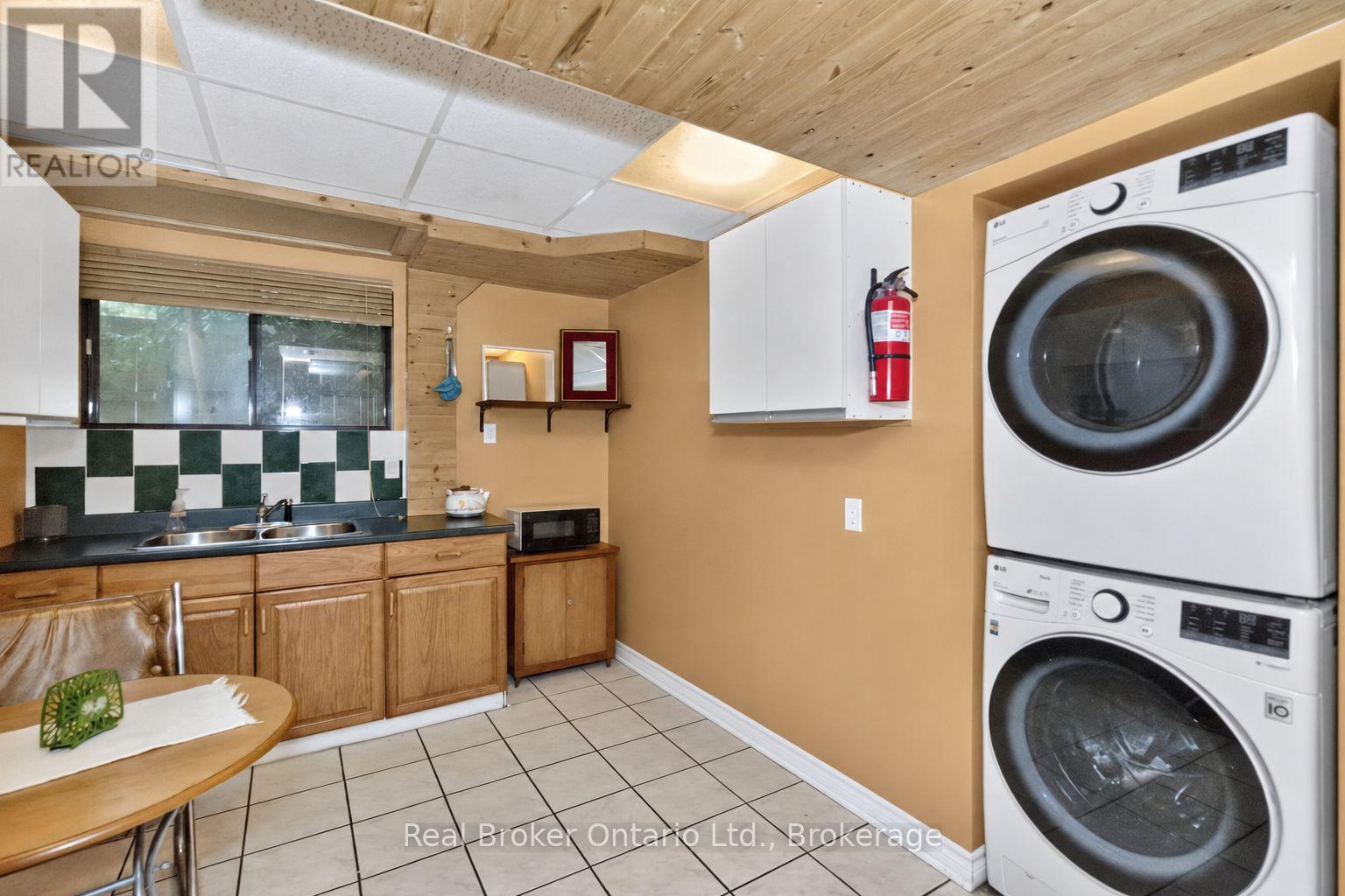 24 Fernanne Drive, Tiny, Ontario  L0L 2J0 - Photo 35 - S13774112