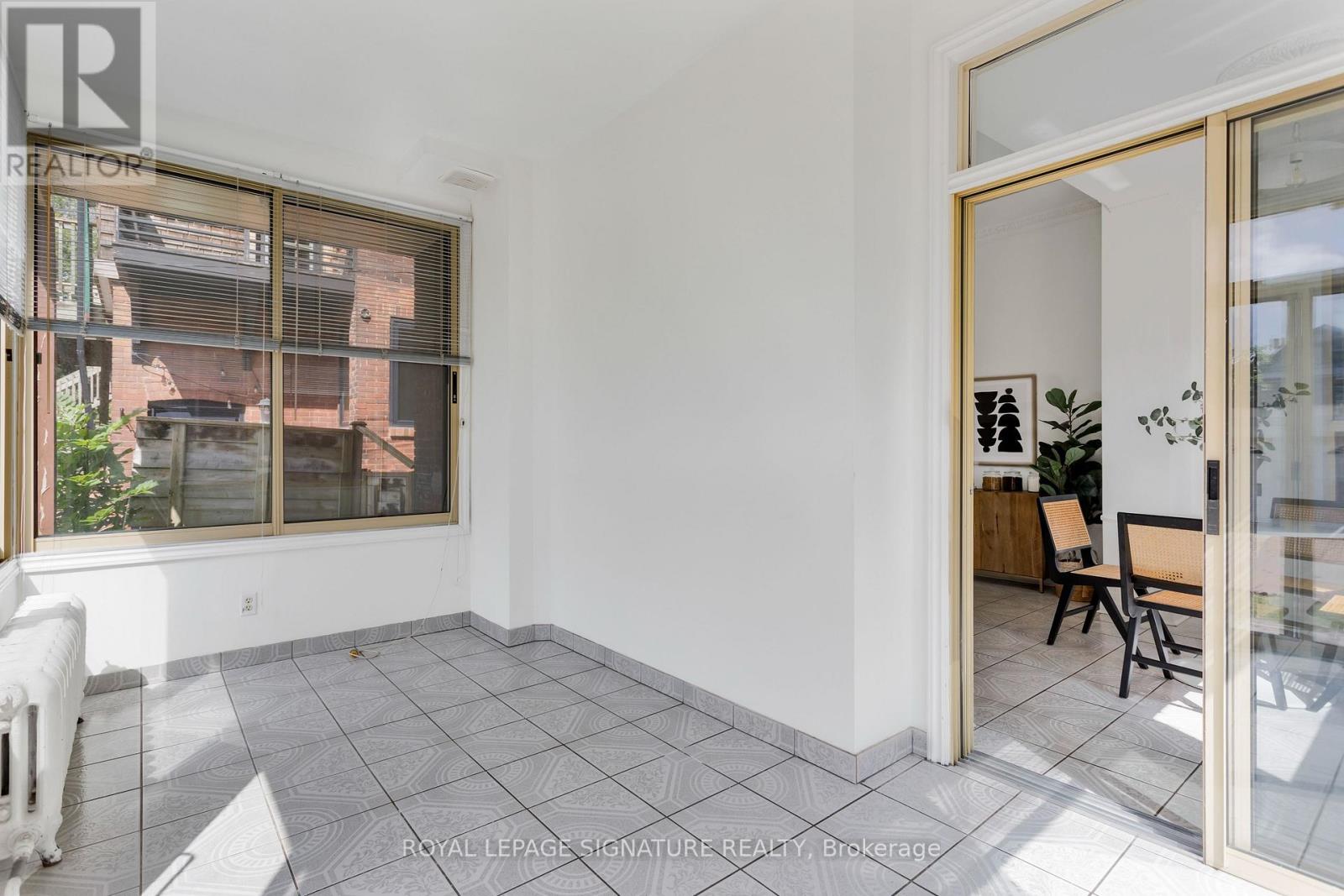 36 Cowan Avenue, Toronto, Ontario  M6K 2N4 - Photo 19 - W13785926