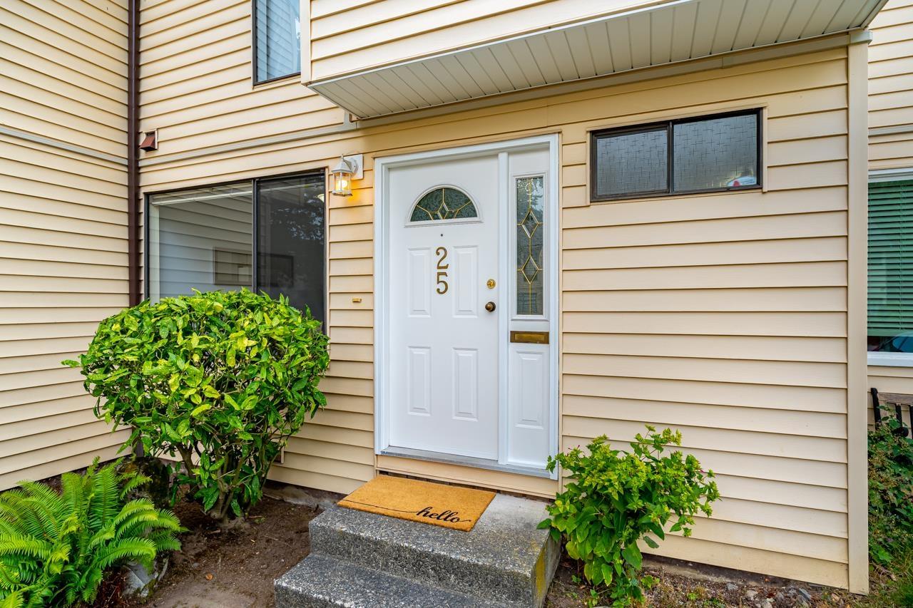 25 9346 128 Street, Surrey, British Columbia  V3V 6A4 - Photo 2 - R3165552