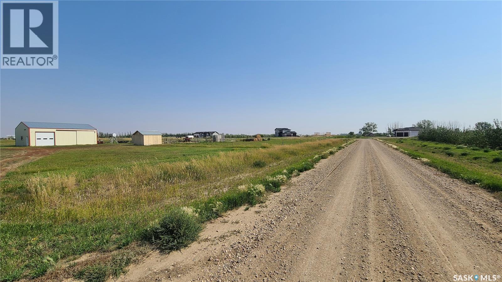 The Grasslands, Weyburn Rm No. 67, Saskatchewan  S4H 2K3 - Photo 7 - SK048508