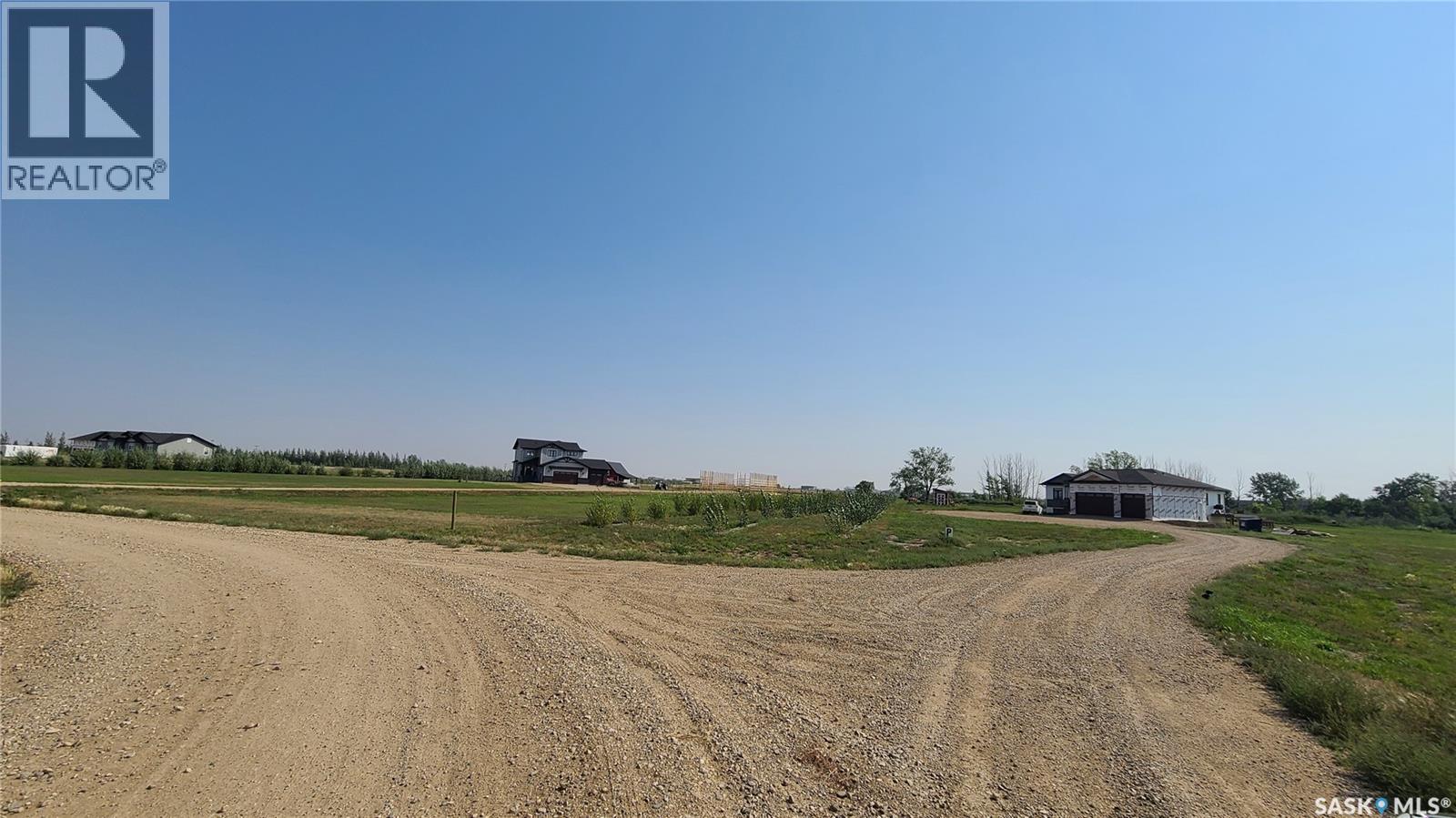 The Grasslands, Weyburn Rm No. 67, Saskatchewan  S4H 2K3 - Photo 8 - SK048508