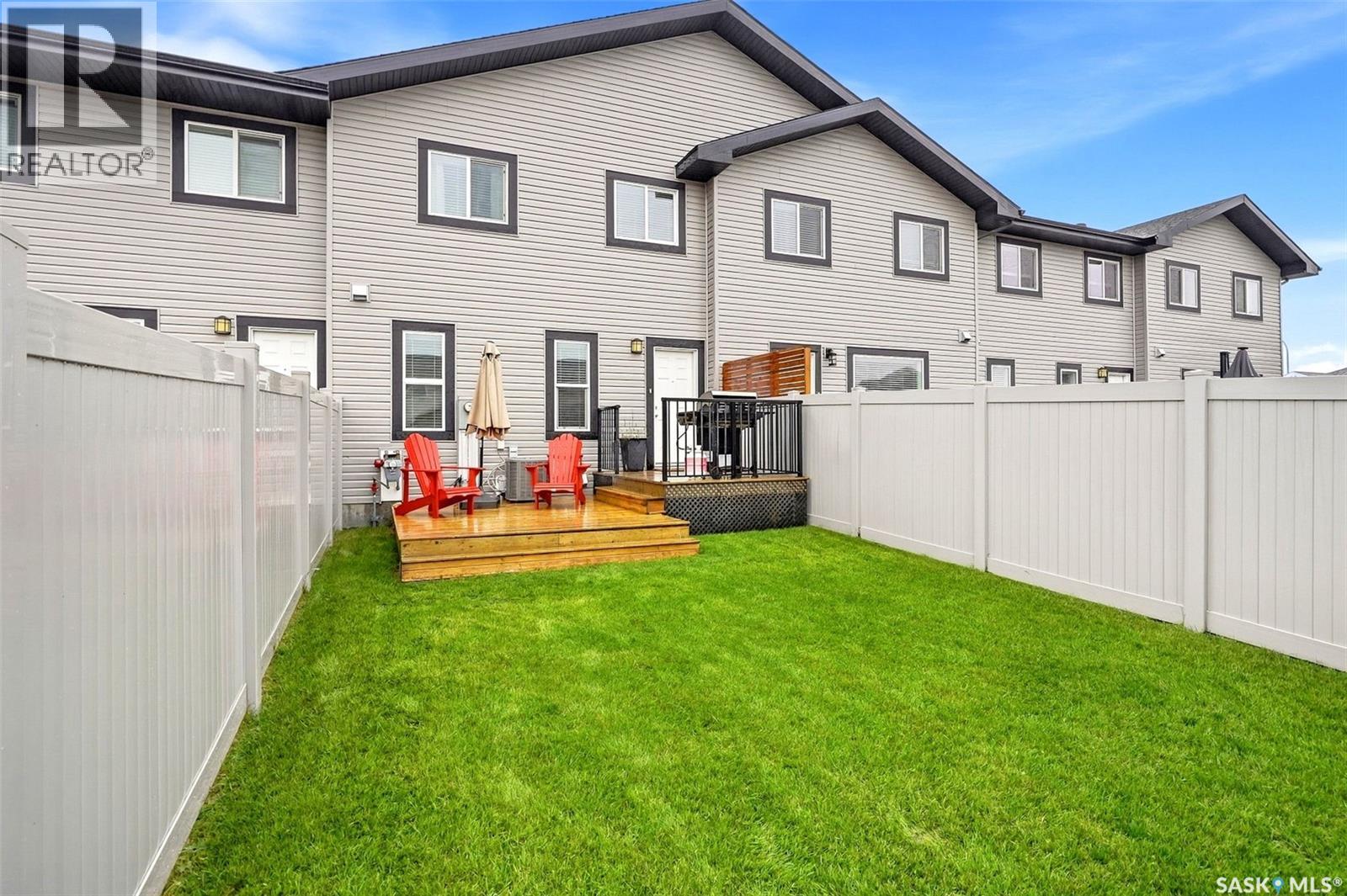 8008 Canola Avenue, Regina, Saskatchewan  S4Y 0E7 - Photo 36 - SK048504