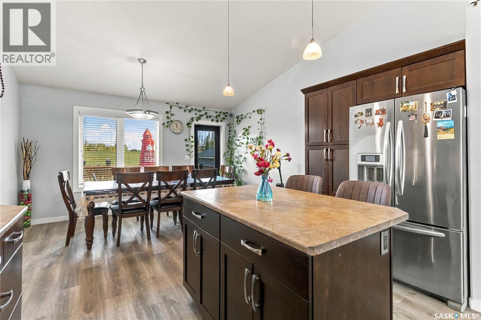 562 Rempel Manor, Saskatoon, Saskatchewan  S7T 0J4 - Photo 8 - SK048423