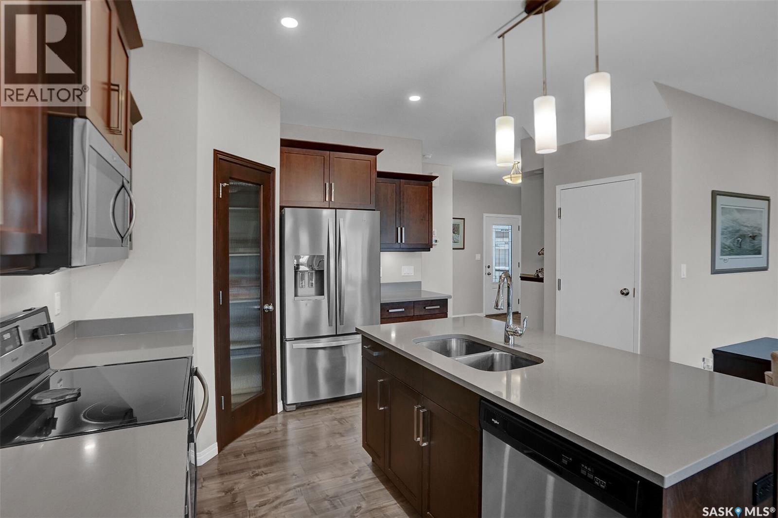 4237 Green Olive Way E, Regina, Saskatchewan  S4V 1P9 - Photo 17 - SK048354