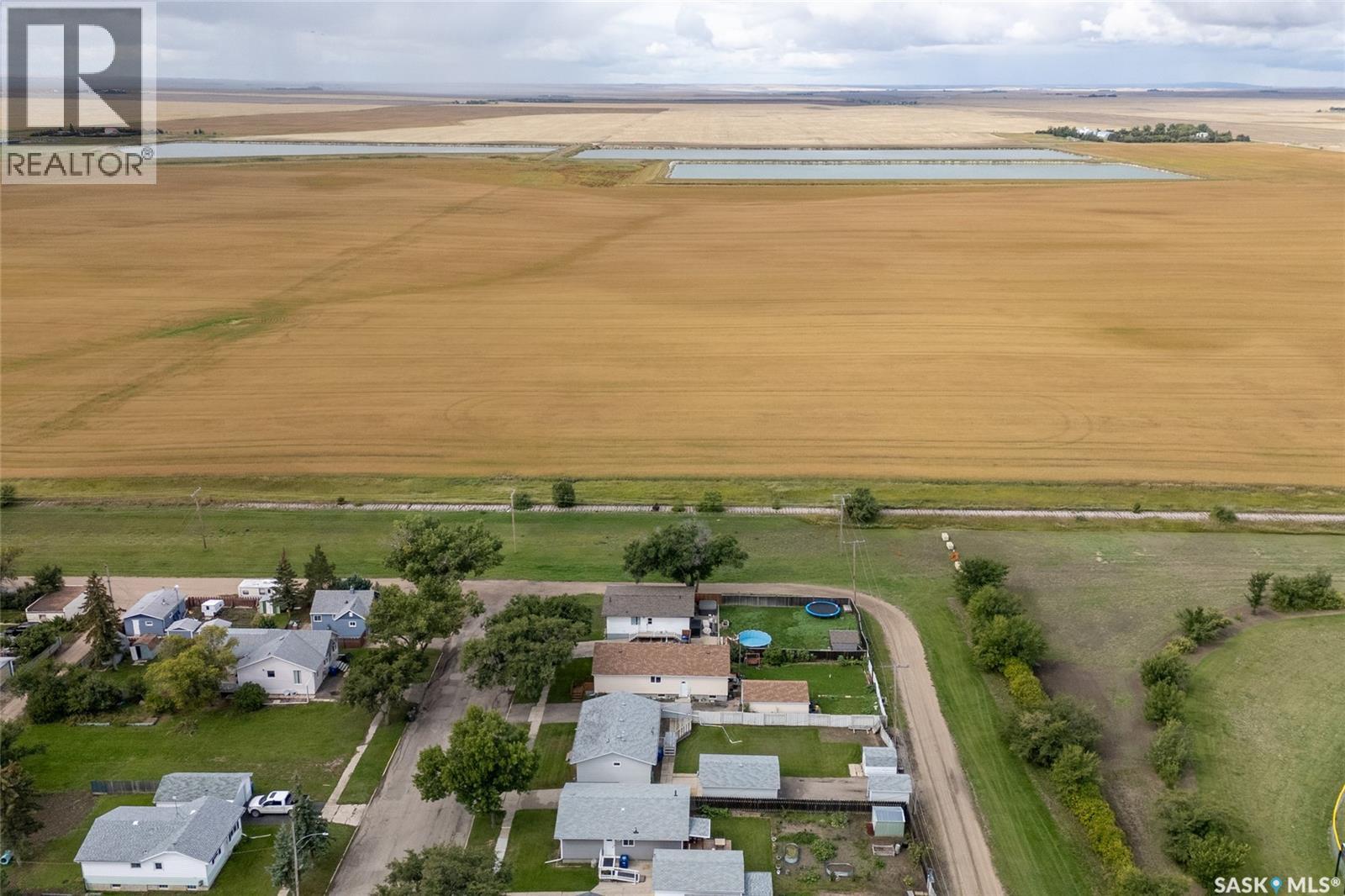 313 7th Avenue W, Rosetown, Saskatchewan  S0L 2V0 - Photo 52 - SK048117