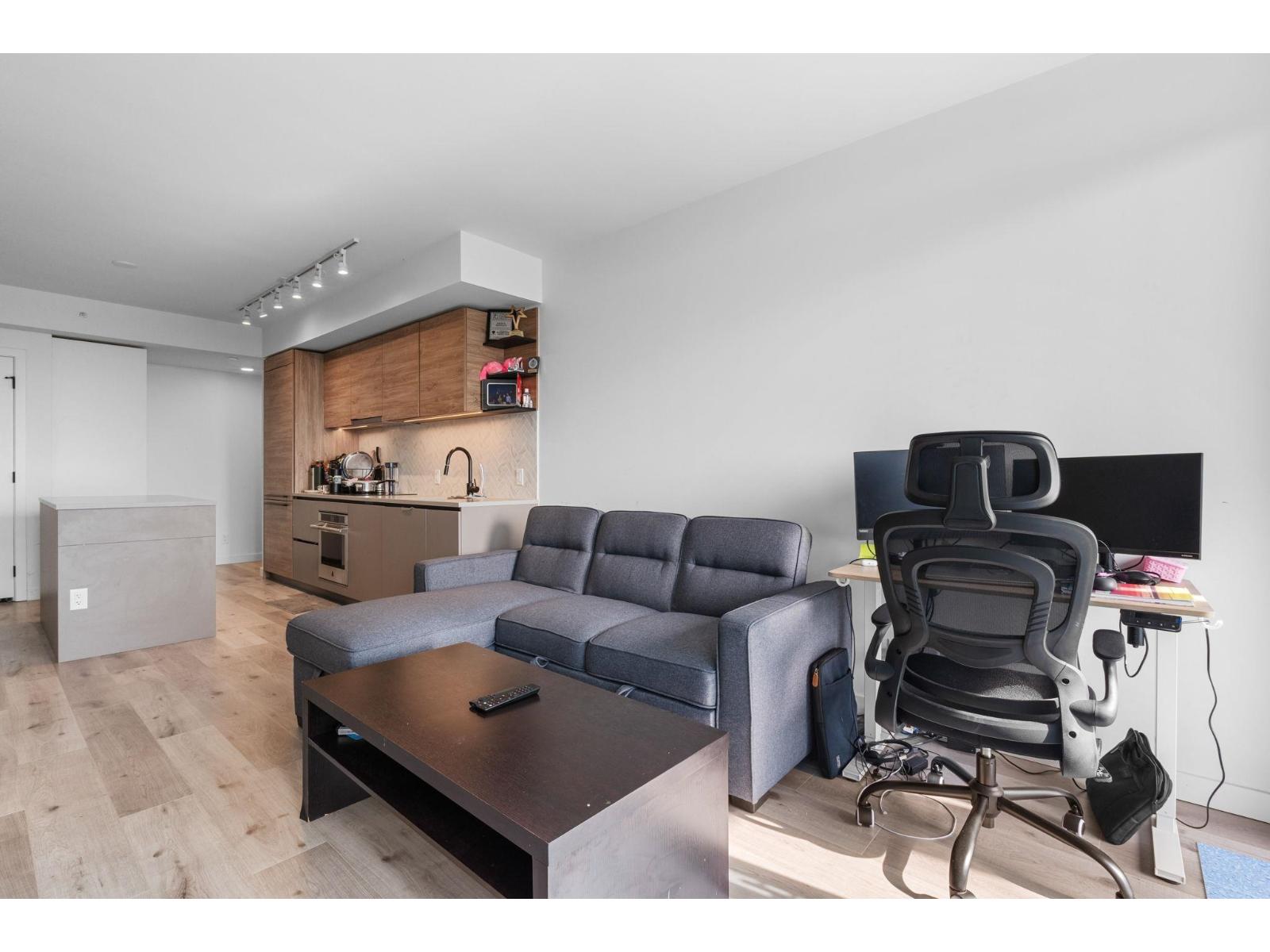 3012 10448 University Drive, Surrey, British Columbia  V3T 0S7 - Photo 7 - R3164837