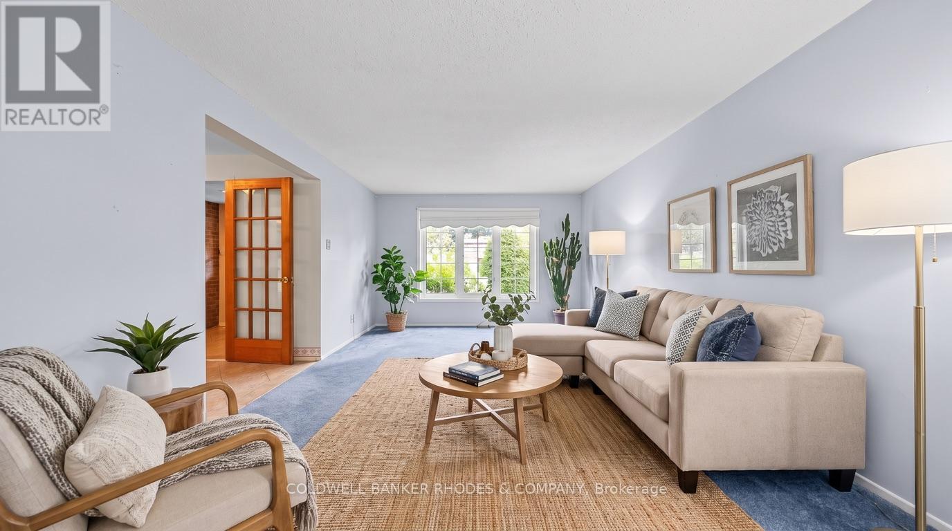 1031 Terranova Drive, Ottawa, Ontario  K1C 5M6 - Photo 8 - X13786112