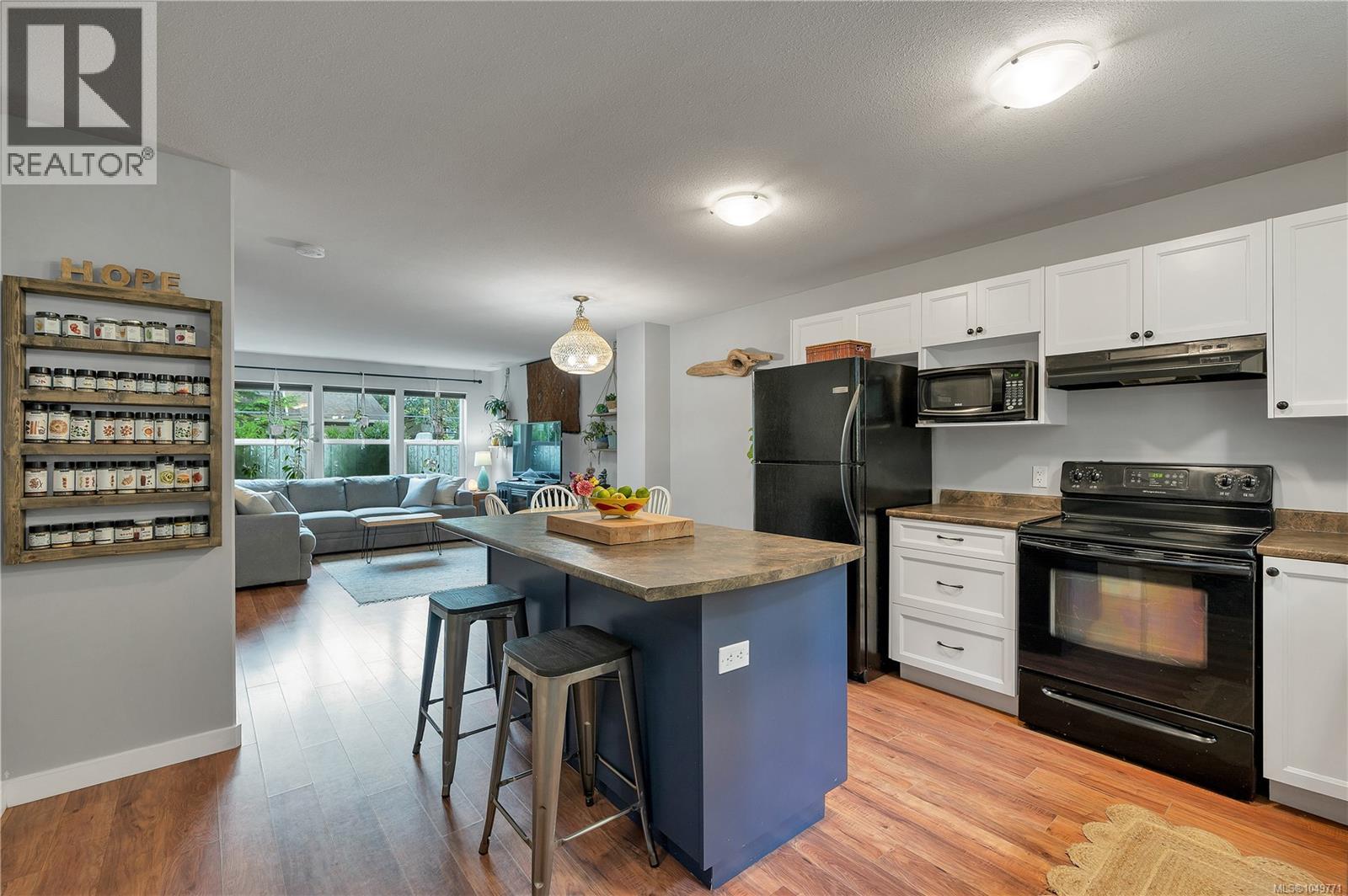 28 1120 Evergreen Rd, Campbell River, British Columbia  V9W 0B1 - Photo 4 - 1049771