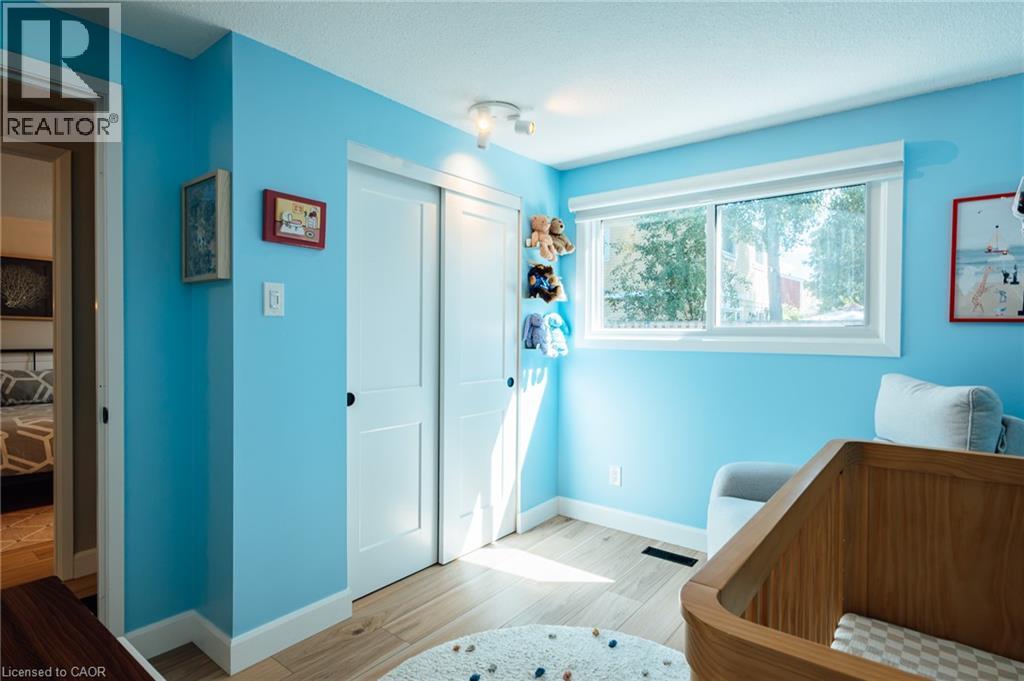 78 Helene Crescent, Waterloo, Ontario  N2L 5E5 - Photo 18 - 40863421