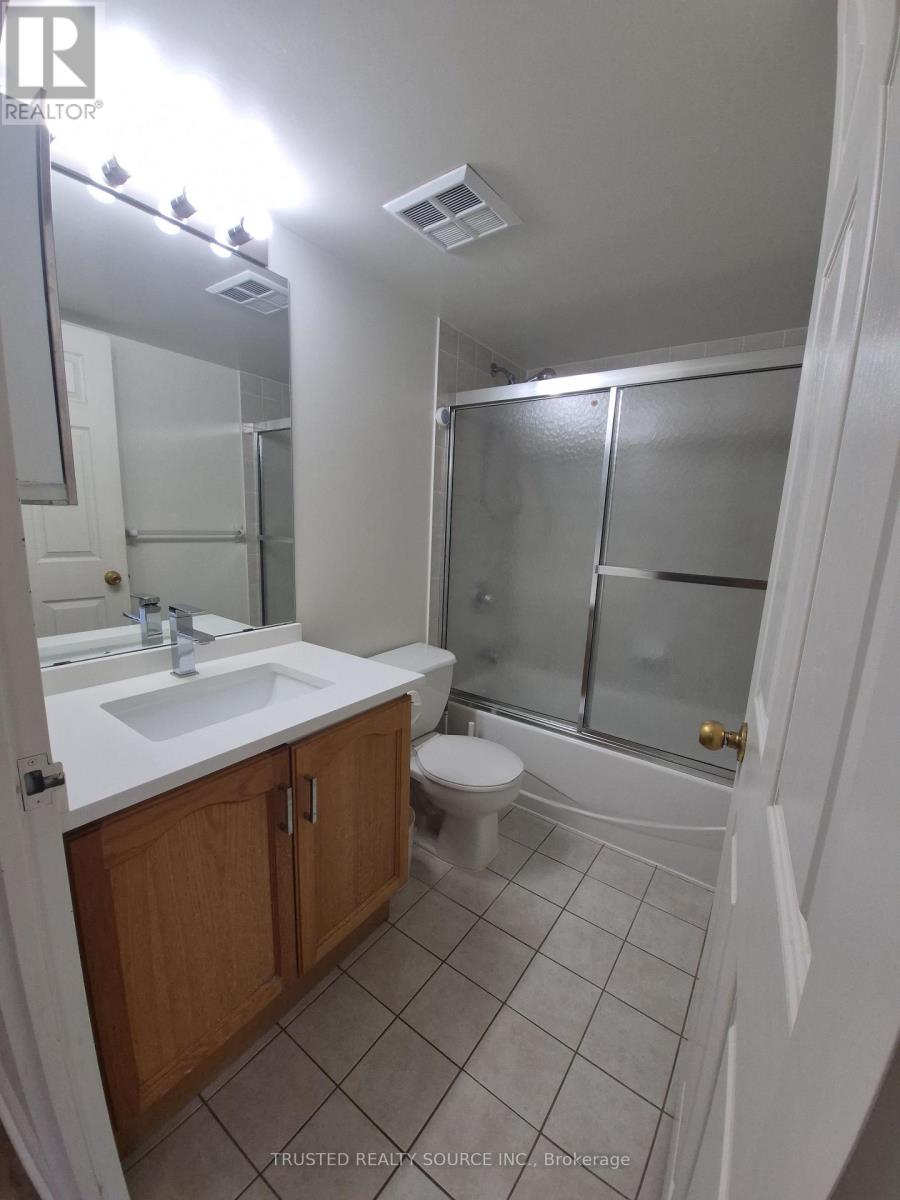 1808 - 43 Eglinton Avenue E, Toronto, Ontario  M4P 1A2 - Photo 11 - C13786098