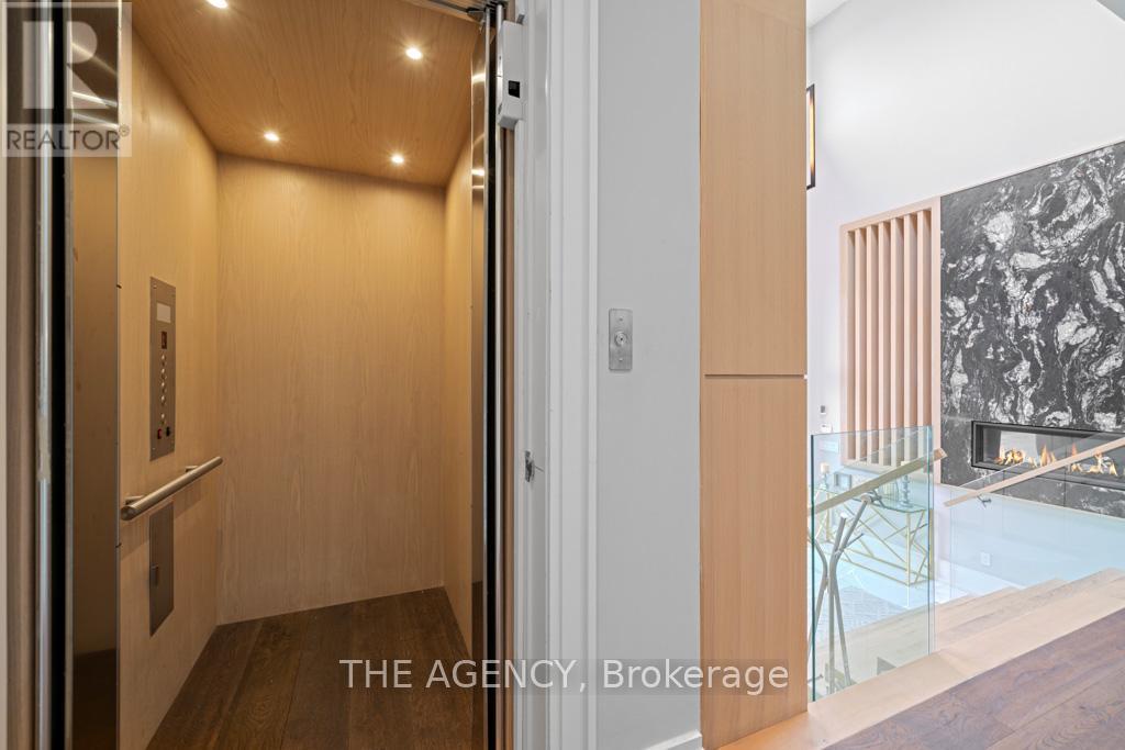 8 Frivick Court, Toronto, Ontario  M2M 3P6 - Photo 15 - C13786182
