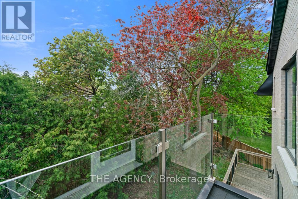 8 Frivick Court, Toronto, Ontario  M2M 3P6 - Photo 37 - C13786182