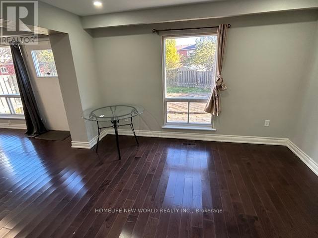 Main & 2nd Floors - 31 Wellpark Boulevard, Toronto, Ontario  M1V 1B5 - Photo 3 - E13786042