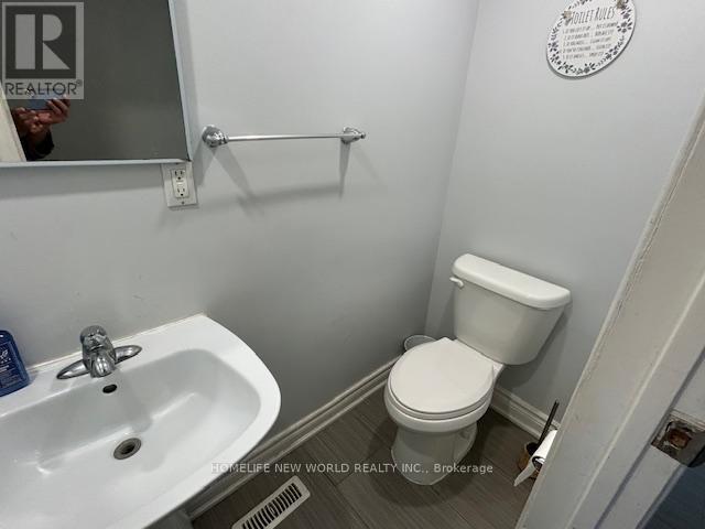 Main & 2nd Floors - 31 Wellpark Boulevard, Toronto, Ontario  M1V 1B5 - Photo 9 - E13786042