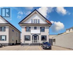 74 KING STREET W, Oshawa, Ontario