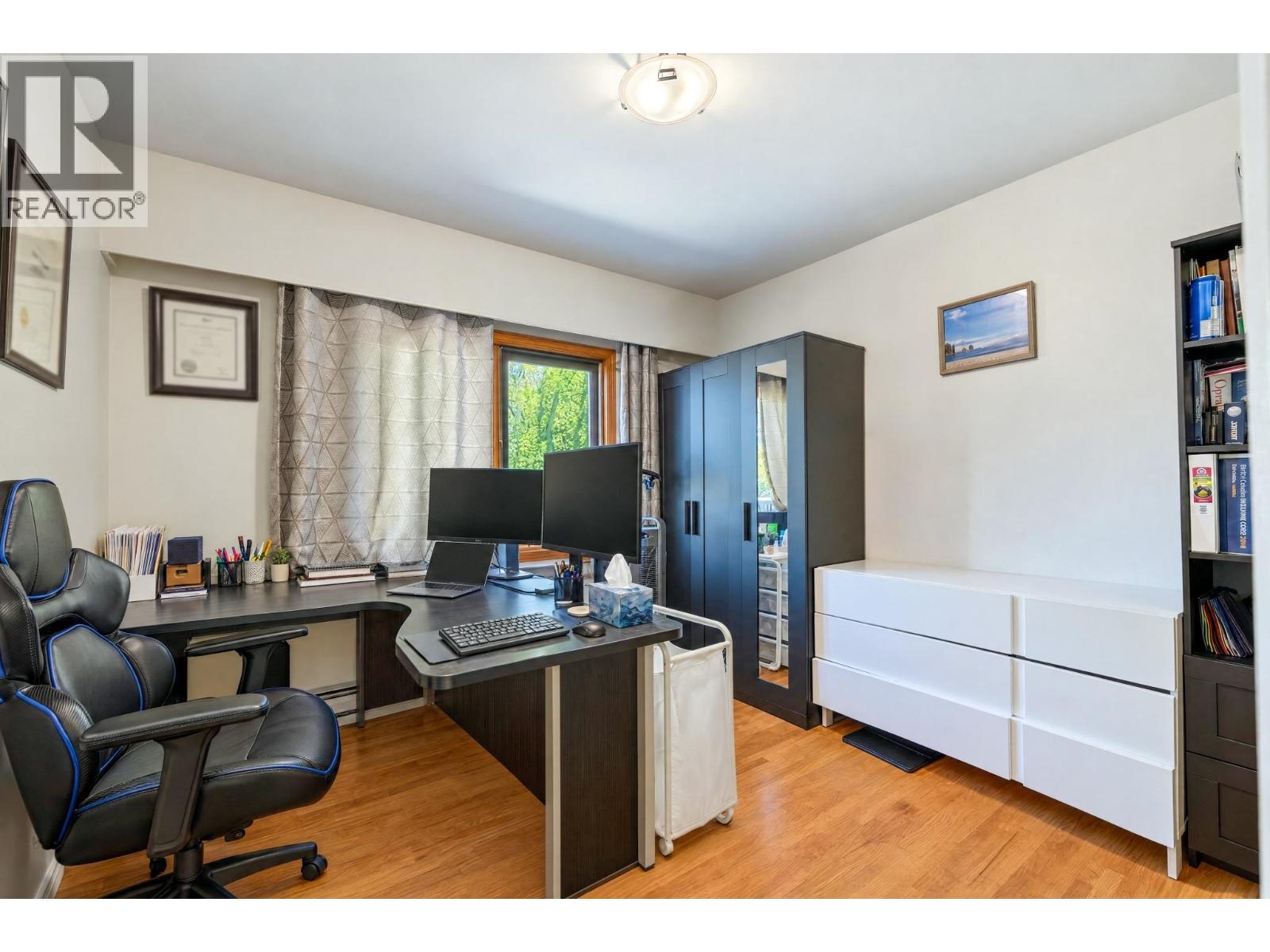 430 W Kings Road, North Vancouver, British Columbia  V7N 2M3 - Photo 12 - R3165523