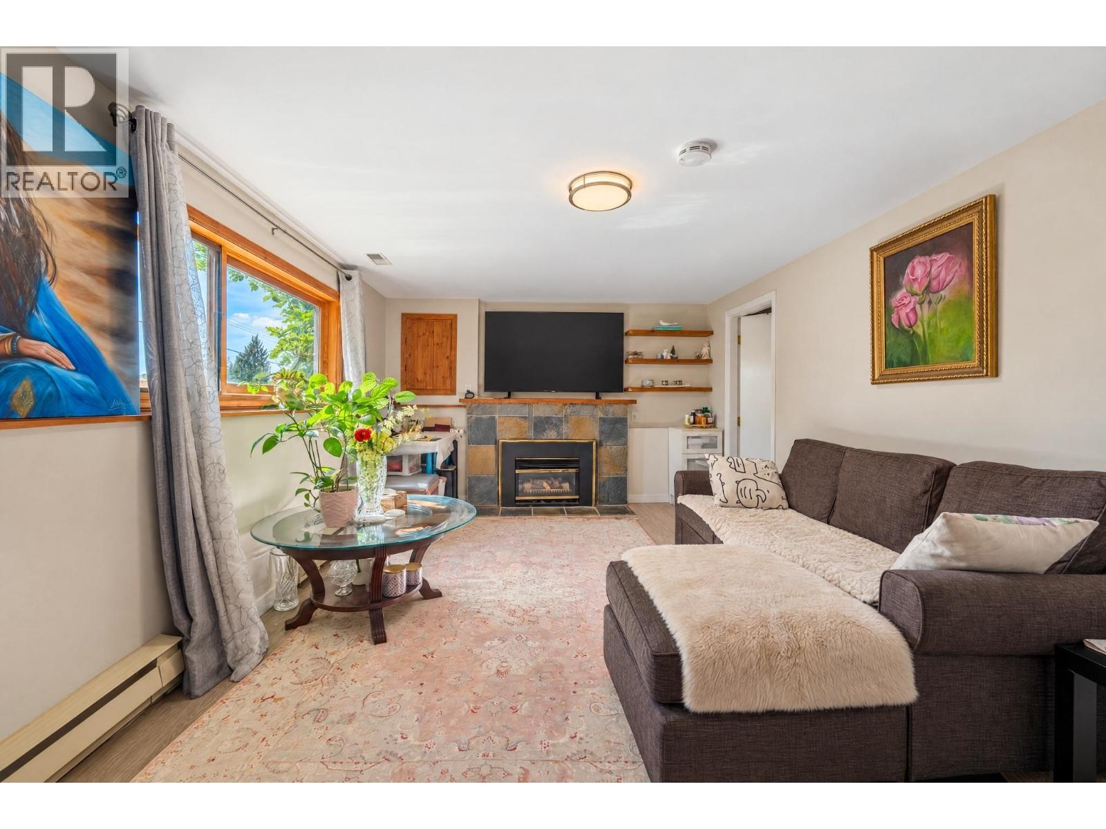 430 W Kings Road, North Vancouver, British Columbia  V7N 2M3 - Photo 16 - R3165523