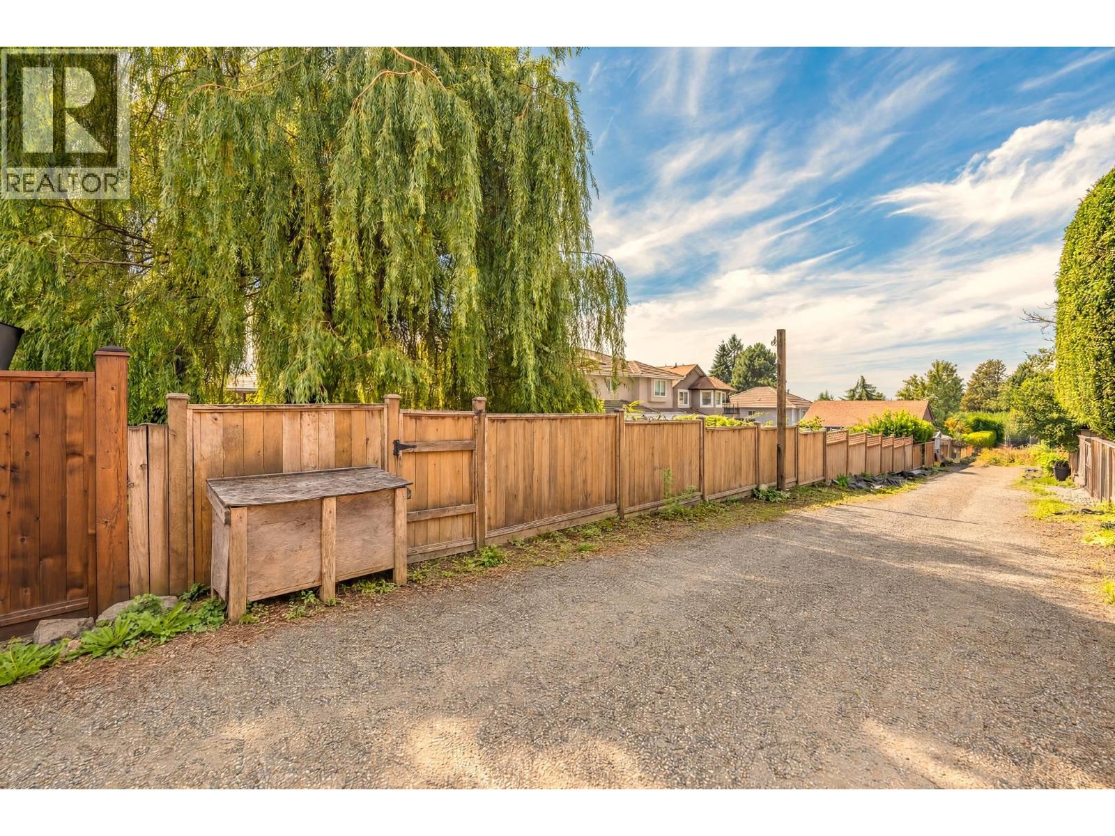 430 W Kings Road, North Vancouver, British Columbia  V7N 2M3 - Photo 31 - R3165523