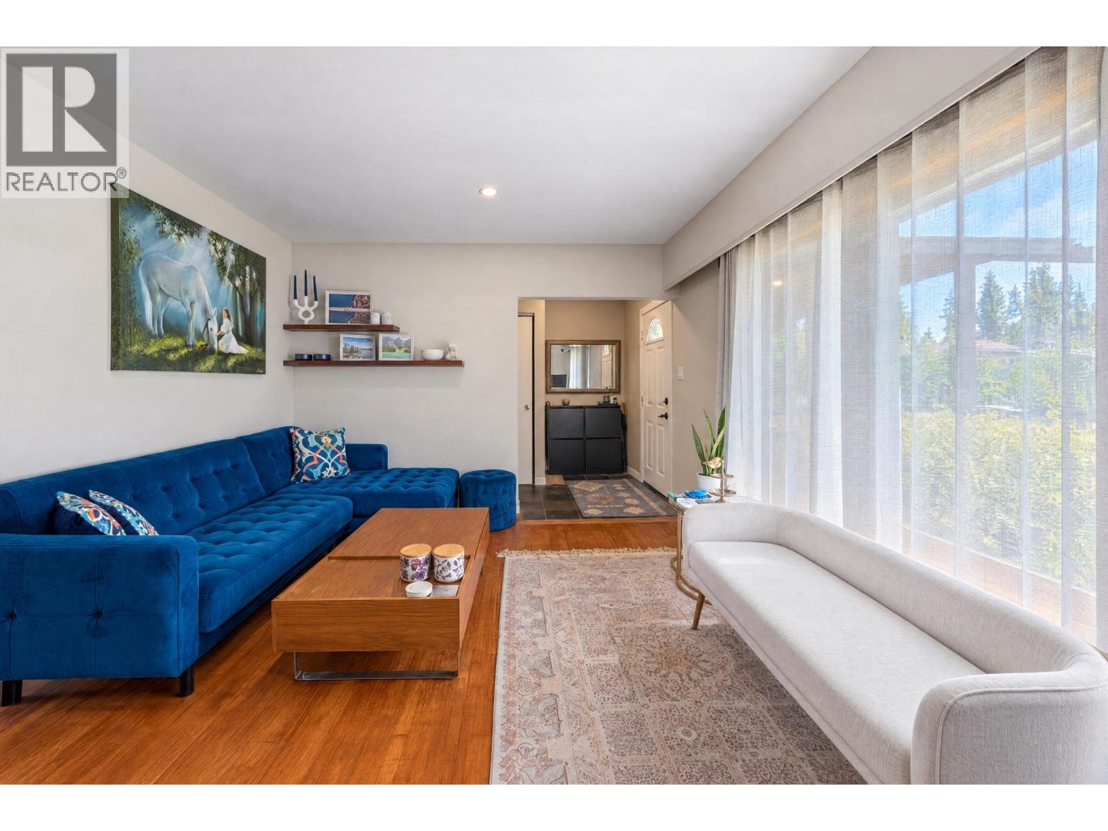 430 W Kings Road, North Vancouver, British Columbia  V7N 2M3 - Photo 6 - R3165523