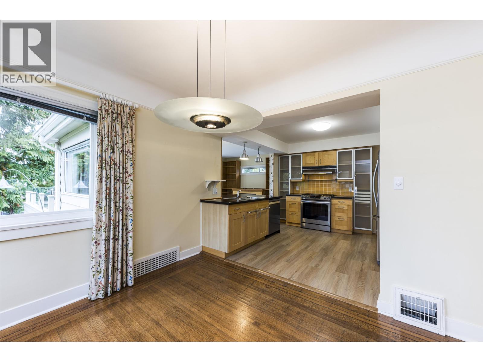 1848 Duchess Avenue, West Vancouver, British Columbia  V7V 1R1 - Photo 15 - R3165545