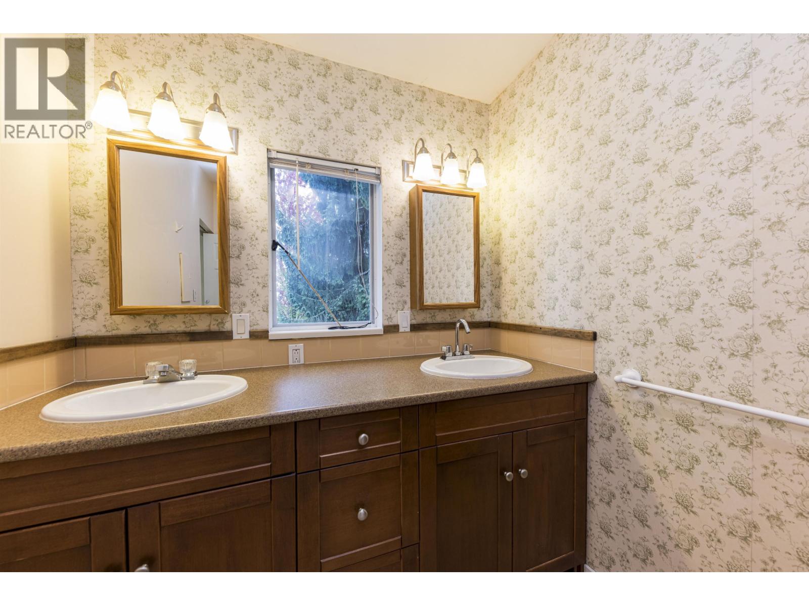 1848 Duchess Avenue, West Vancouver, British Columbia  V7V 1R1 - Photo 33 - R3165545