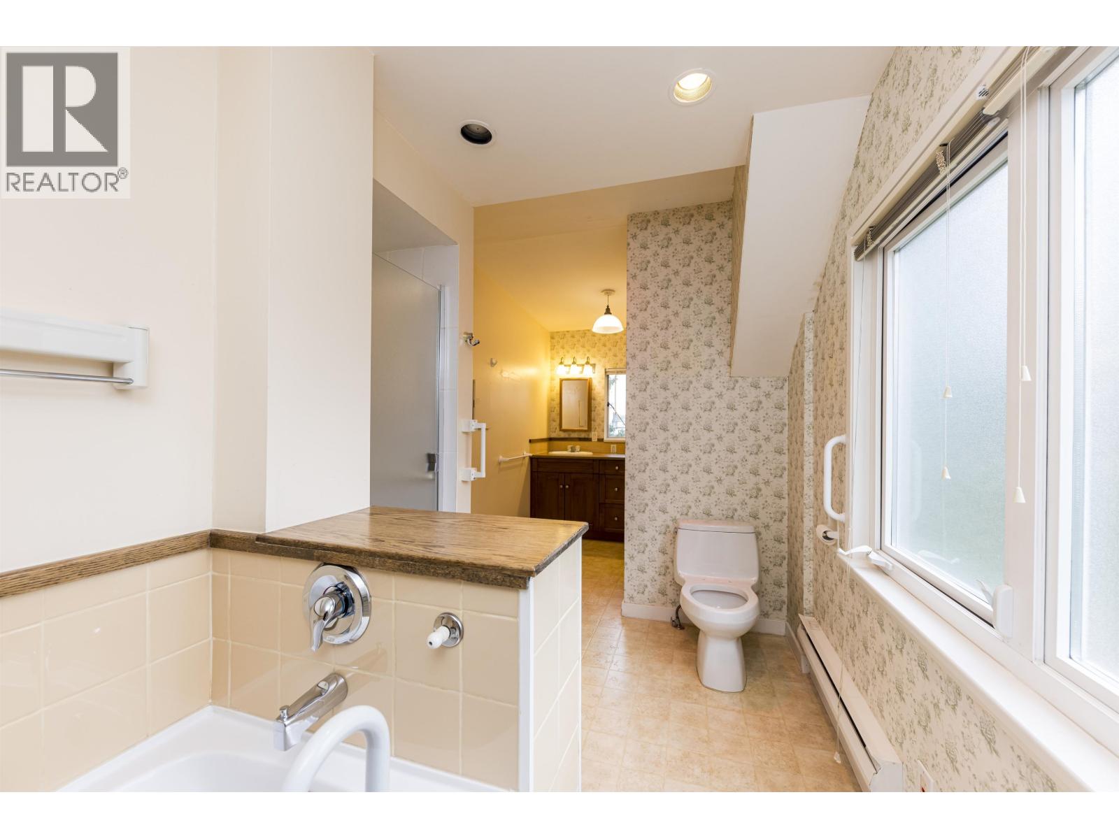 1848 Duchess Avenue, West Vancouver, British Columbia  V7V 1R1 - Photo 34 - R3165545