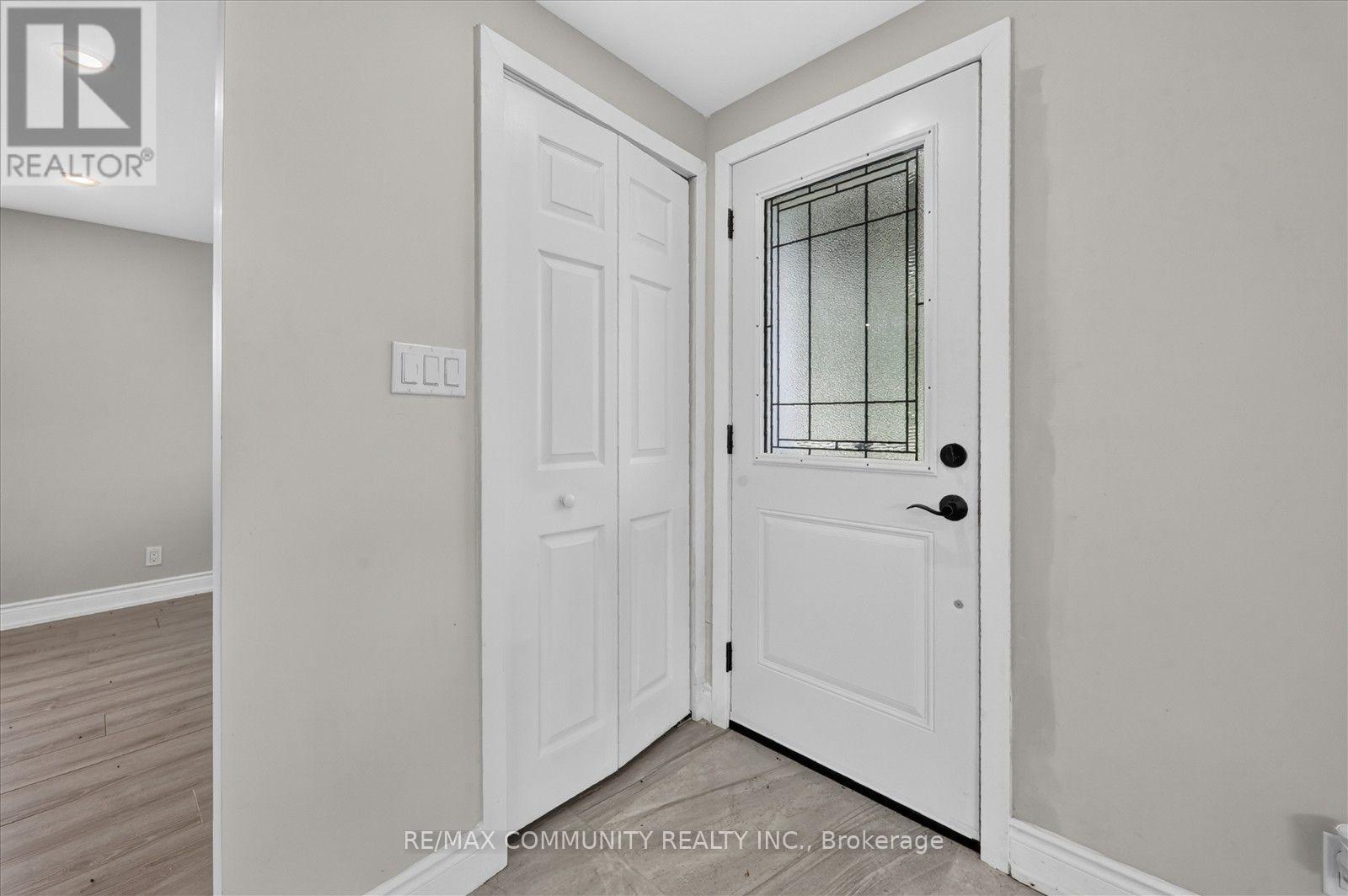 6 Sunkist Road, Georgina, Ontario  L0E 1N0 - Photo 14 - N13786066