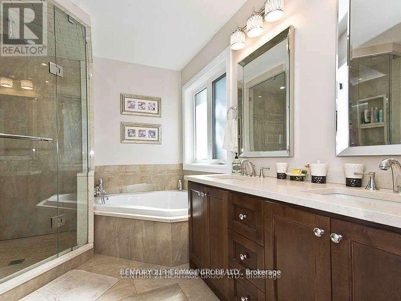 125 Timber Valley Avenue, Richmond Hill, Ontario  L4E 4Z8 - Photo 16 - N13786146