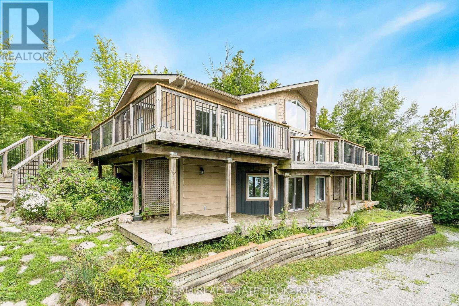 1858 Woods Bay Road, Severn, Ontario  L3V 0V7 - Photo 4 - S13786078