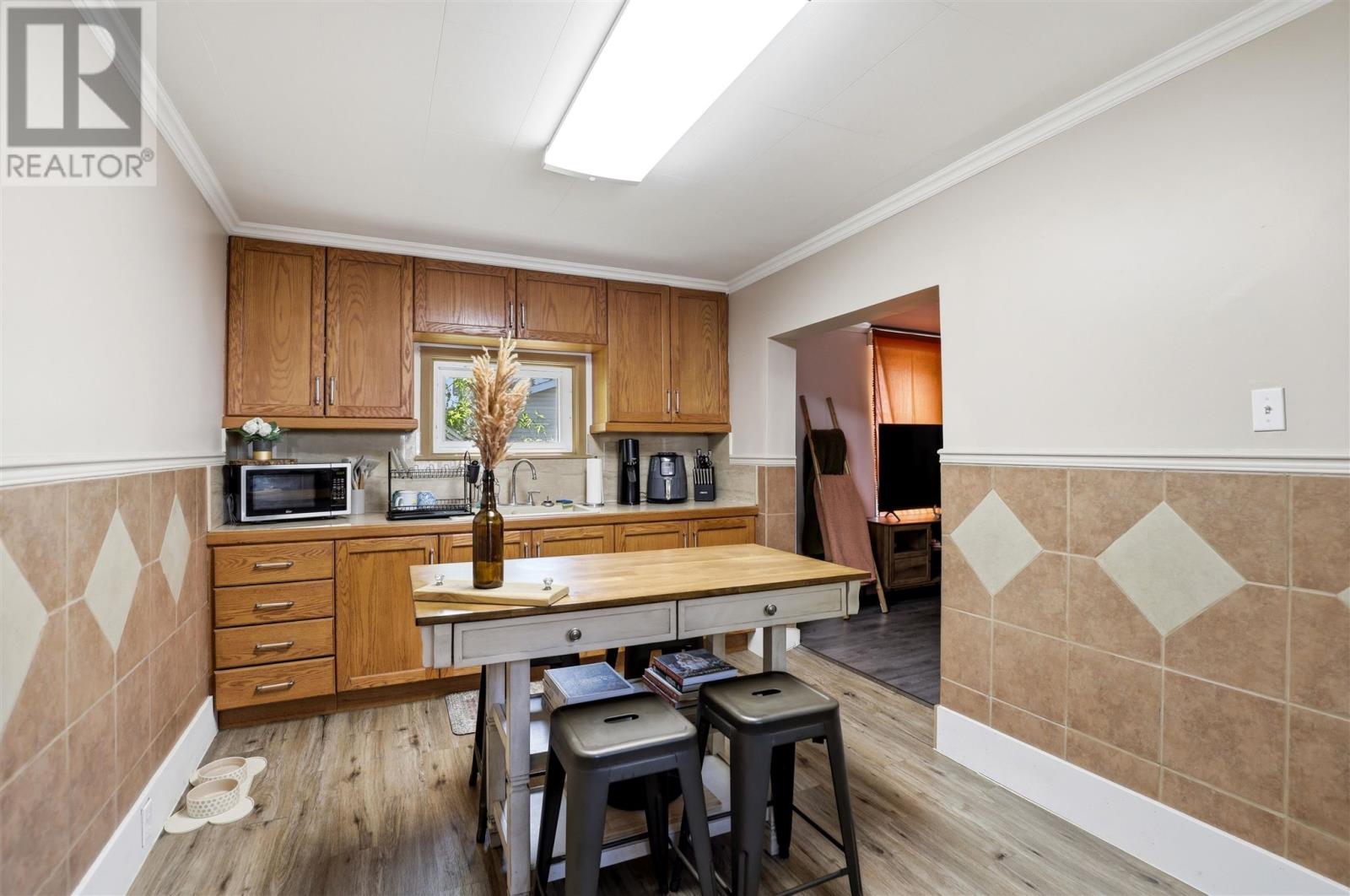156 Walnut St, Sault Ste. Marie, Ontario  P6B 2E9 - Photo 19 - SM261281