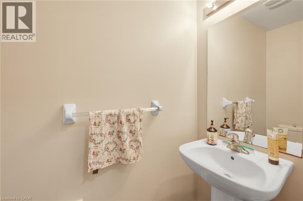 88 Decorso Drive Unit# 80, Guelph, Ontario  N1L 0A9 - Photo 16 - 40862379