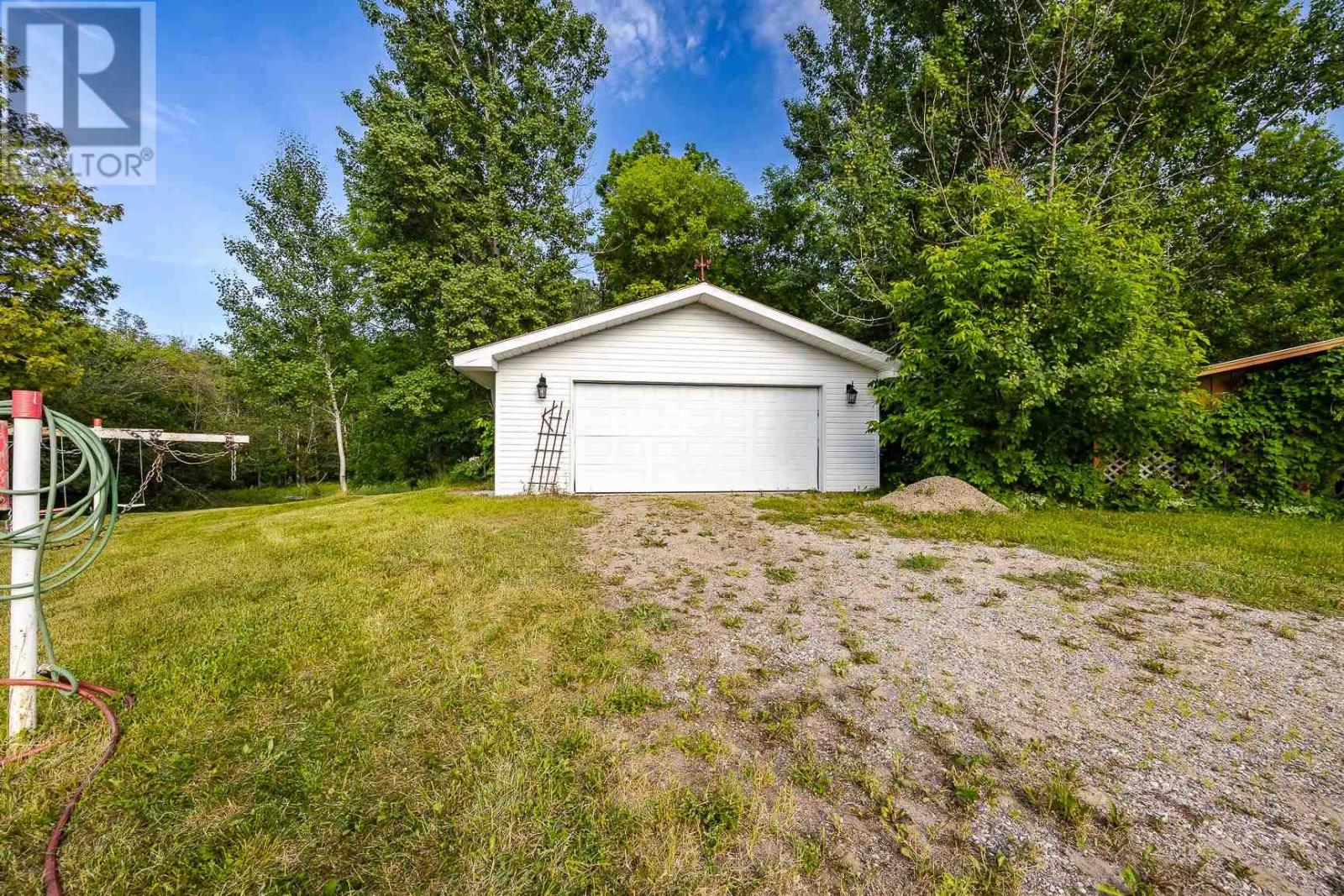 1805 Shore Rd, Richard's Landing, Ontario  P0R 1J0 - Photo 34 - SM261709