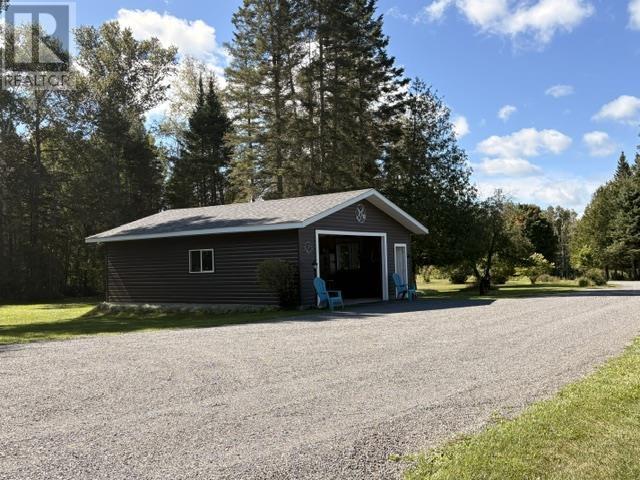 2032 20th Side Rd, Richard's Landing, Ontario P0R 1J0 - Photo 7 - SM262106
