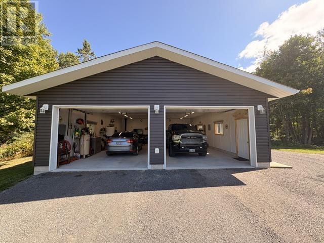2032 20th Side Rd, Richard's Landing, Ontario P0R 1J0 - Photo 9 - SM262106