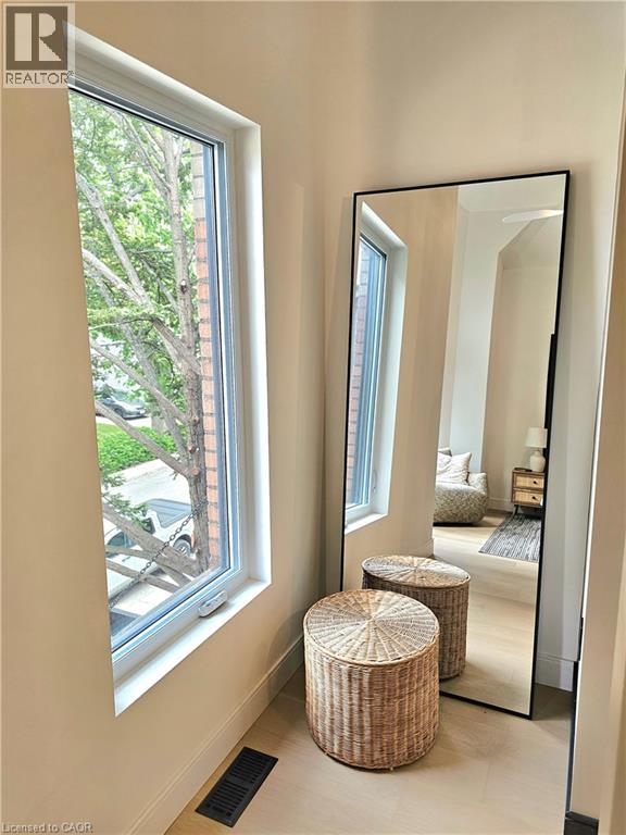18 Alanson Street, Hamilton, Ontario  L8N 1W5 - Photo 29 - 40849424