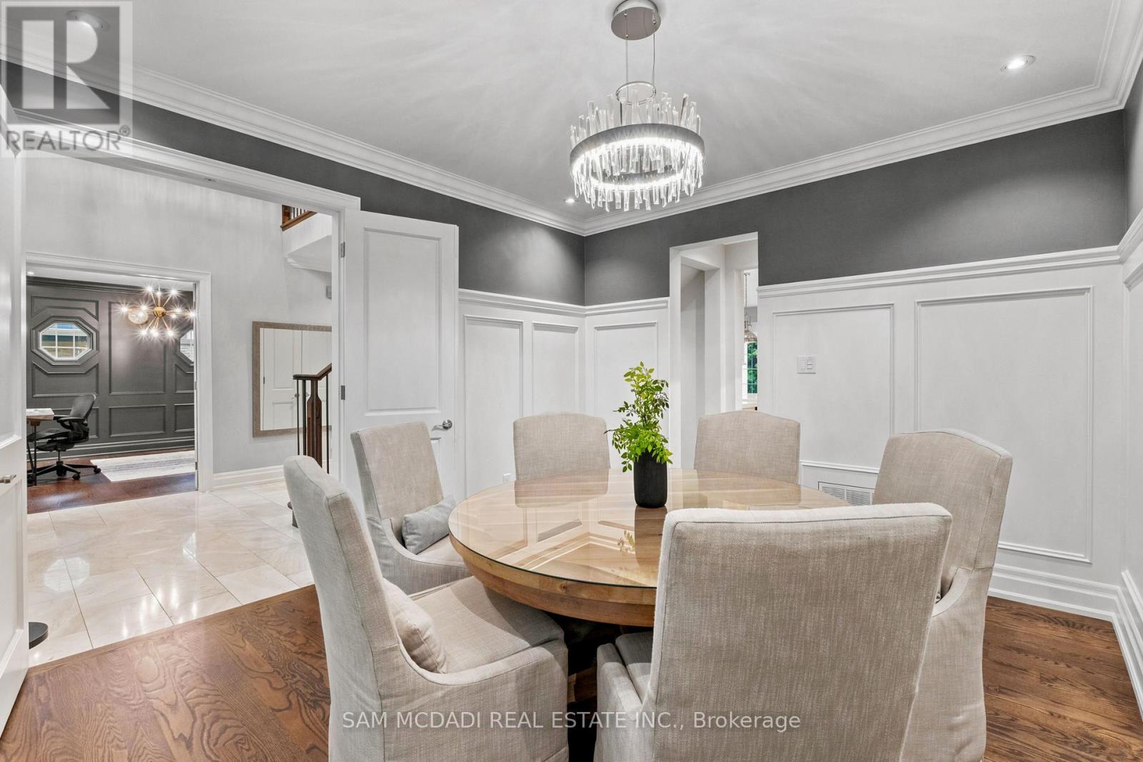 955 Caldwell Avenue, Mississauga, Ontario  L5H 1Z2 - Photo 6 - W13786076