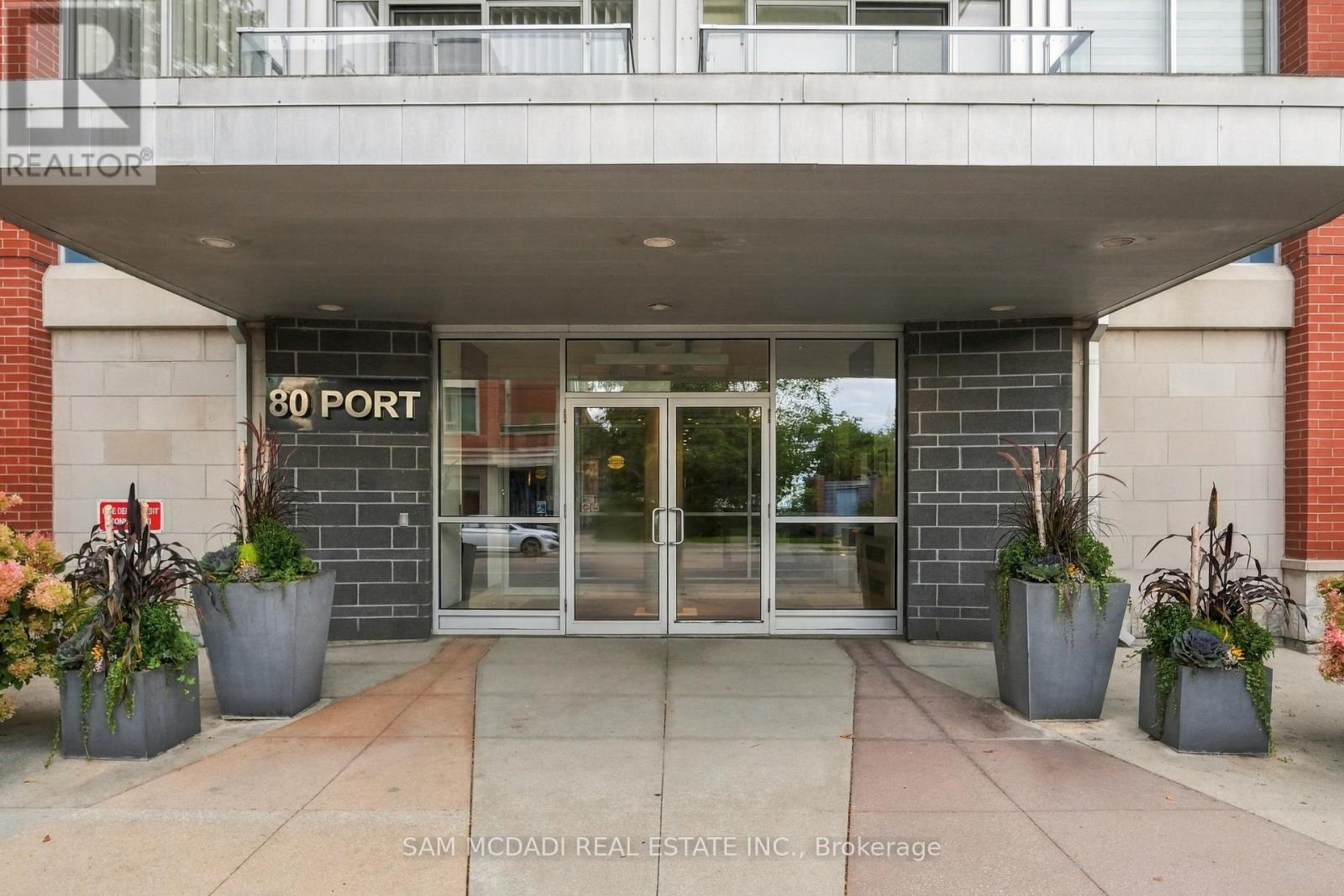 107 - 80 Port Street E, Mississauga, Ontario L5G 4V6 - Photo 2 - W13786144