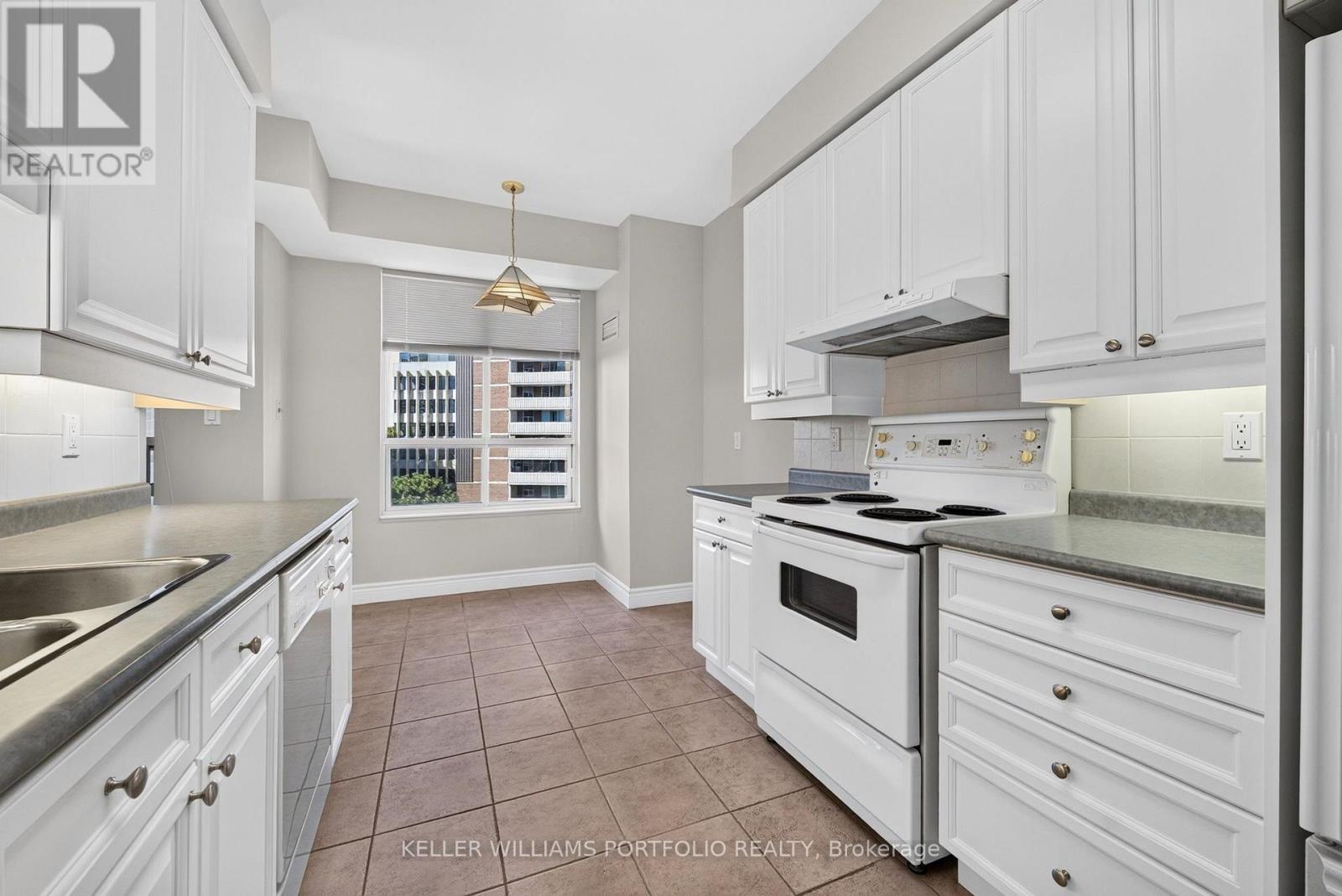 509 - 1 Lomond Drive, Toronto, Ontario  M8X 2Z3 - Photo 11 - W13786162